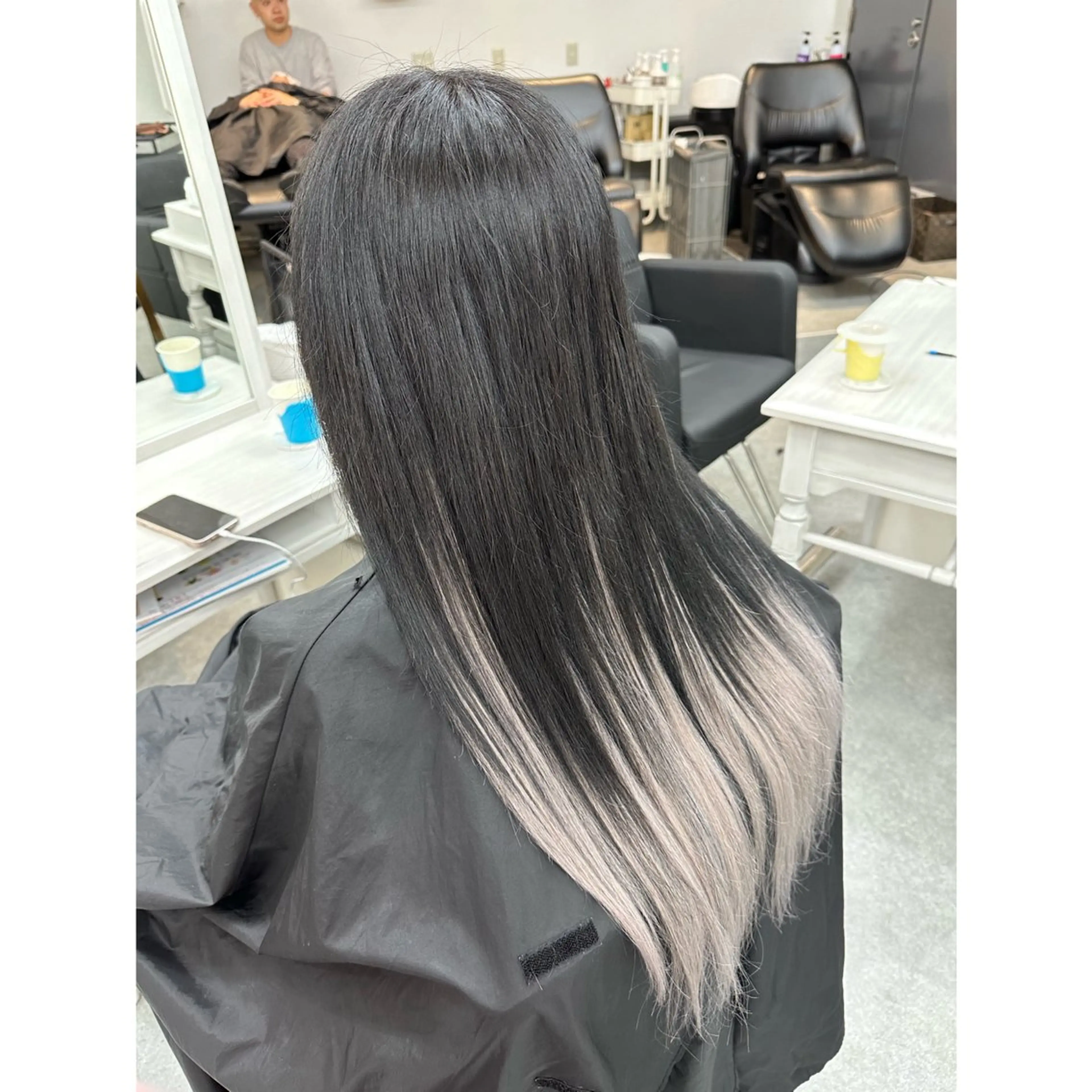 ロング ヘアカラー エクステ 韓国ヘア×ハイトーン AYA💫のヘアスタイル