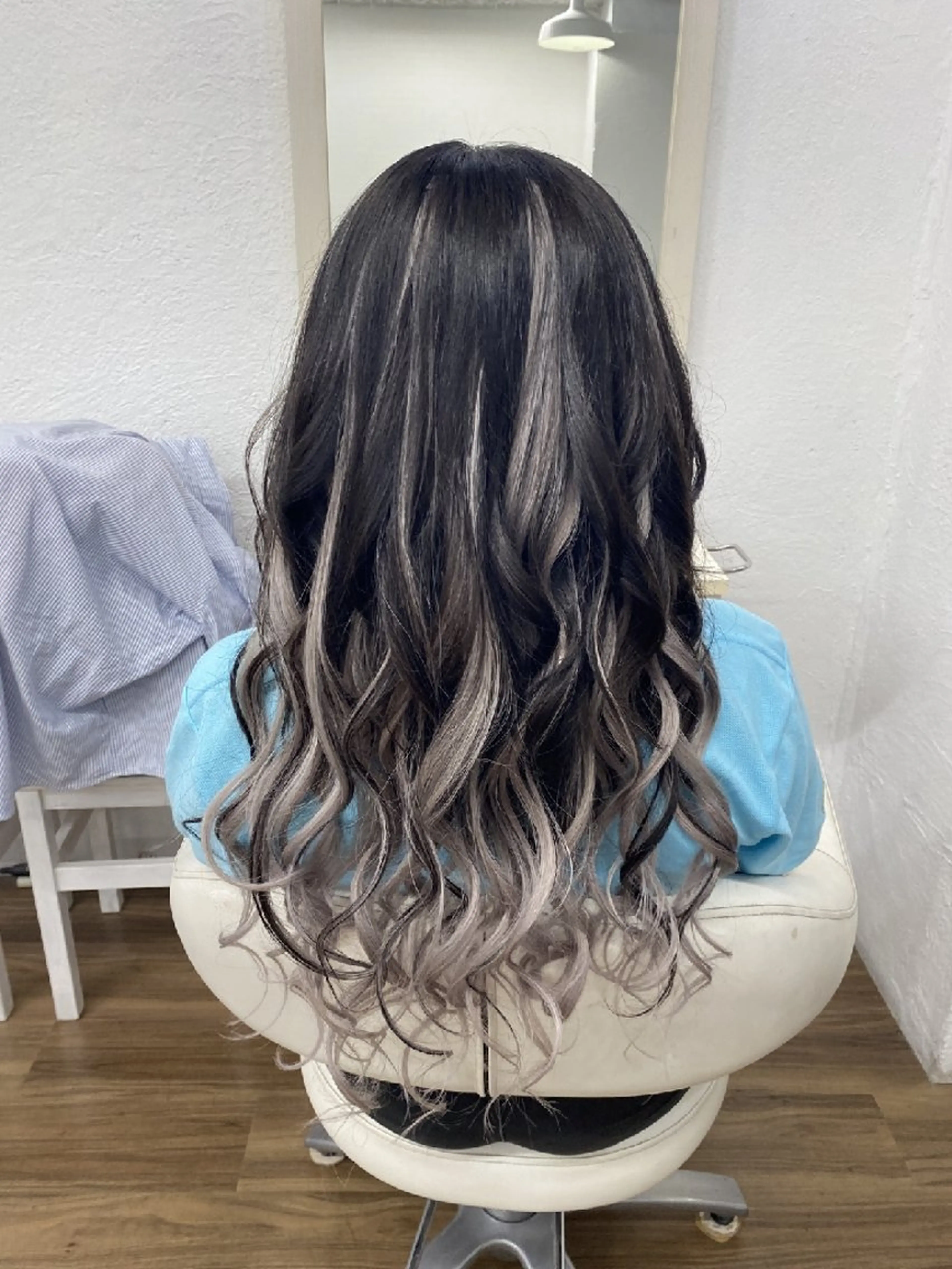 ロング カラー エクステ ヘアカラー トリートメント エクステ GLOSS❤︎ Harunaのヘアスタイル