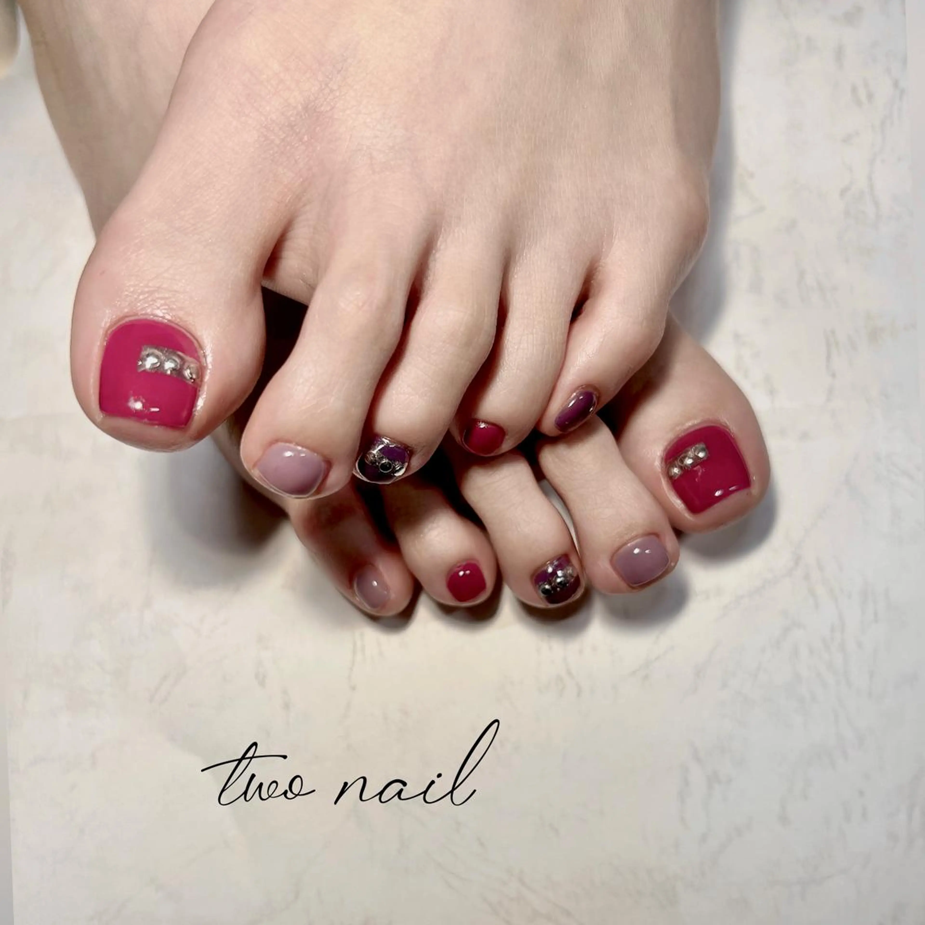 ネイル アートネイル フットネイル ハート ニュアンスネイル オフィスネイル フットネイル two nailのネイルデザイン