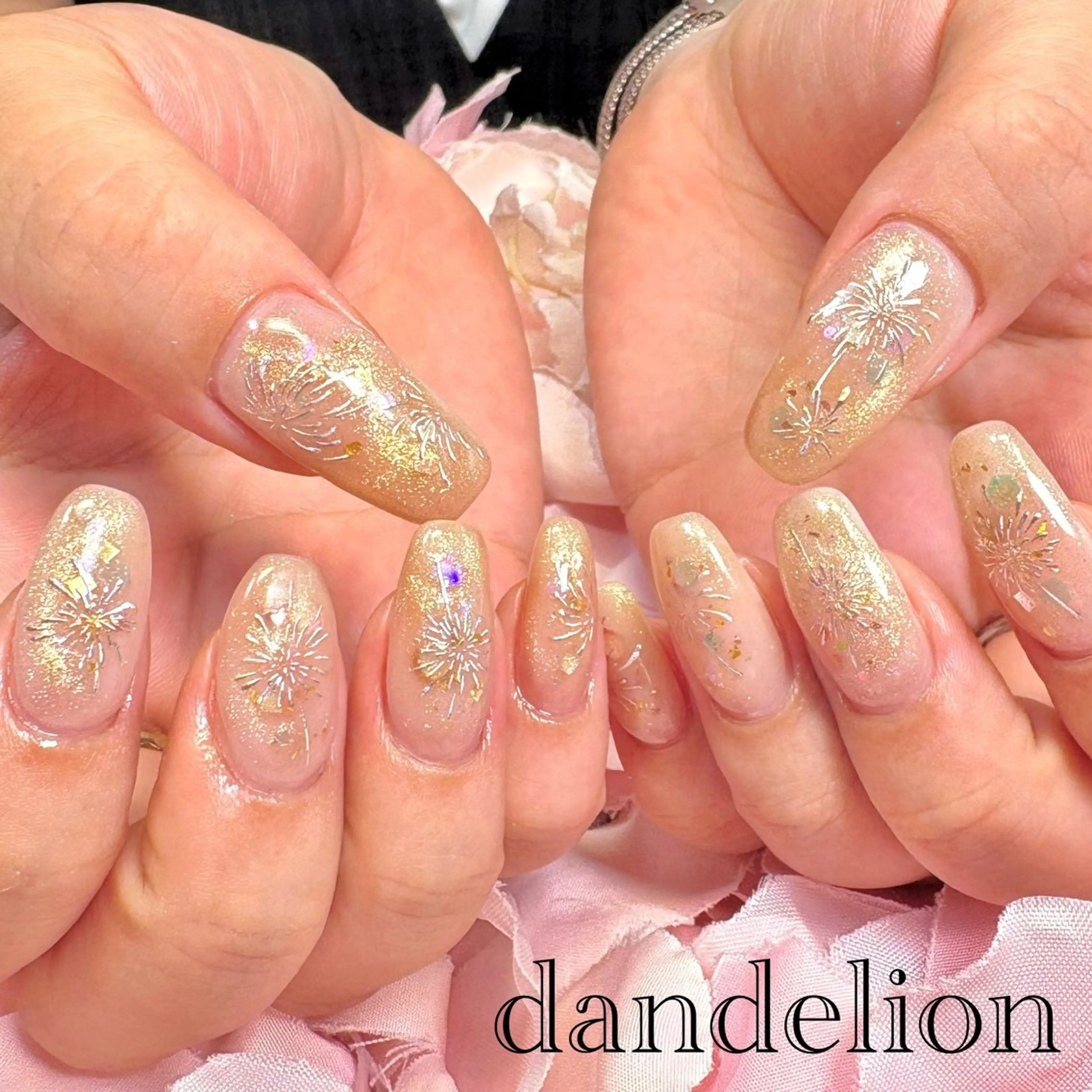 ネイル ハンドネイル ハンドケア dandelion ダンデライオンのネイルデザイン