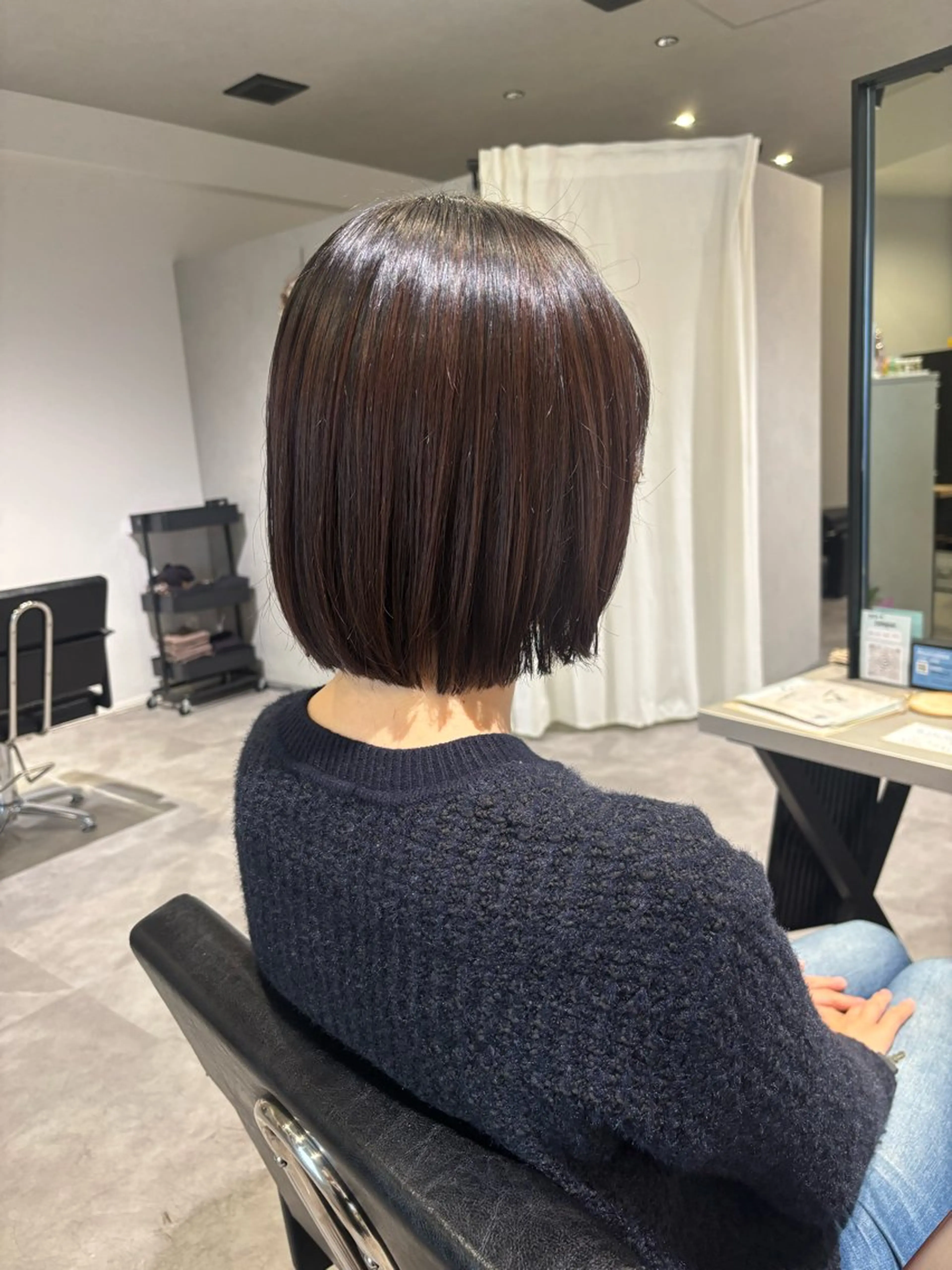 ミディアム 切りっぱなしボブ ボブ カット YURINO /ボブ ベージュ/ハイトーンのヘアスタイル