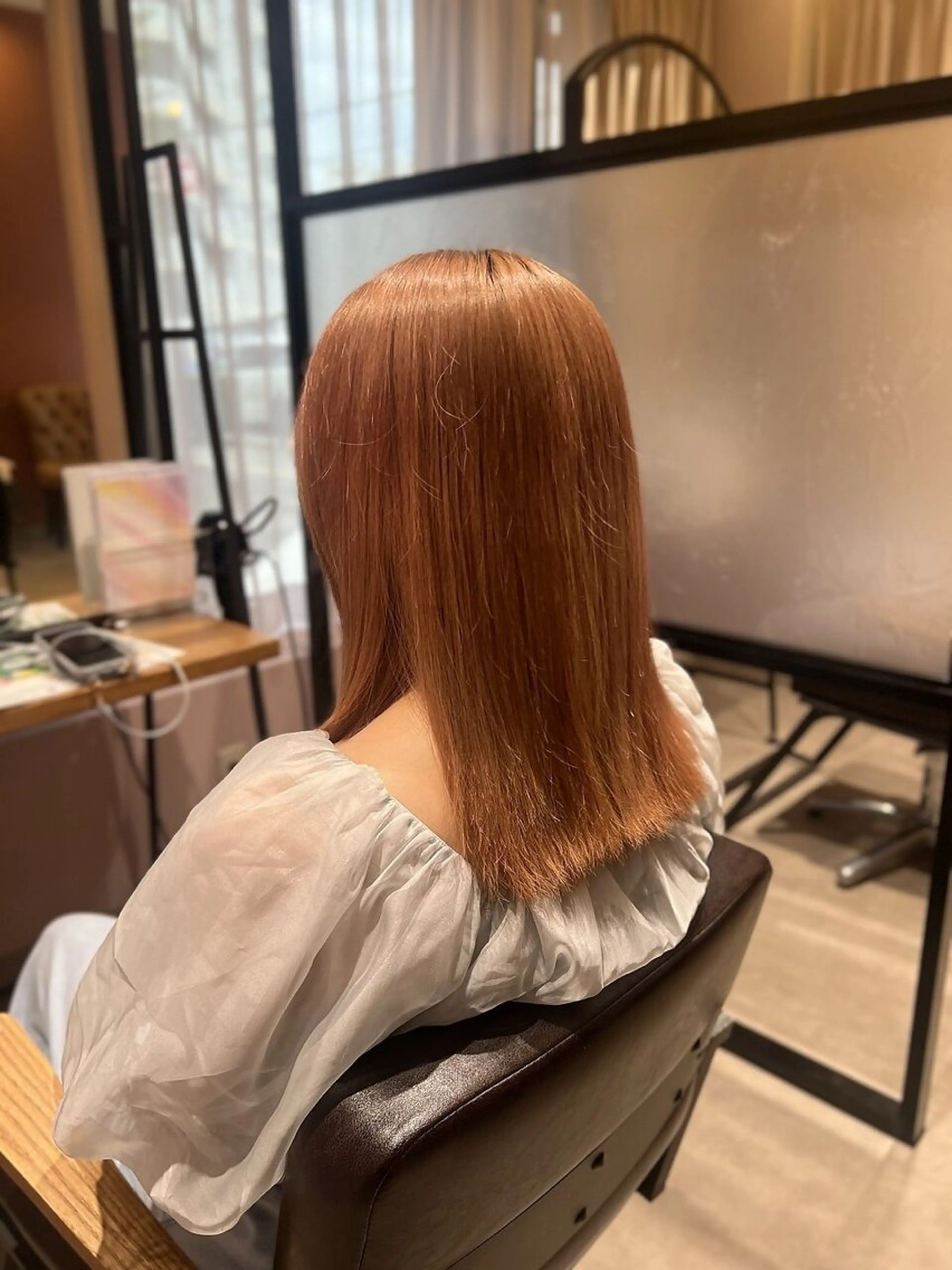 カラー 西原 愛紗のヘアスタイル