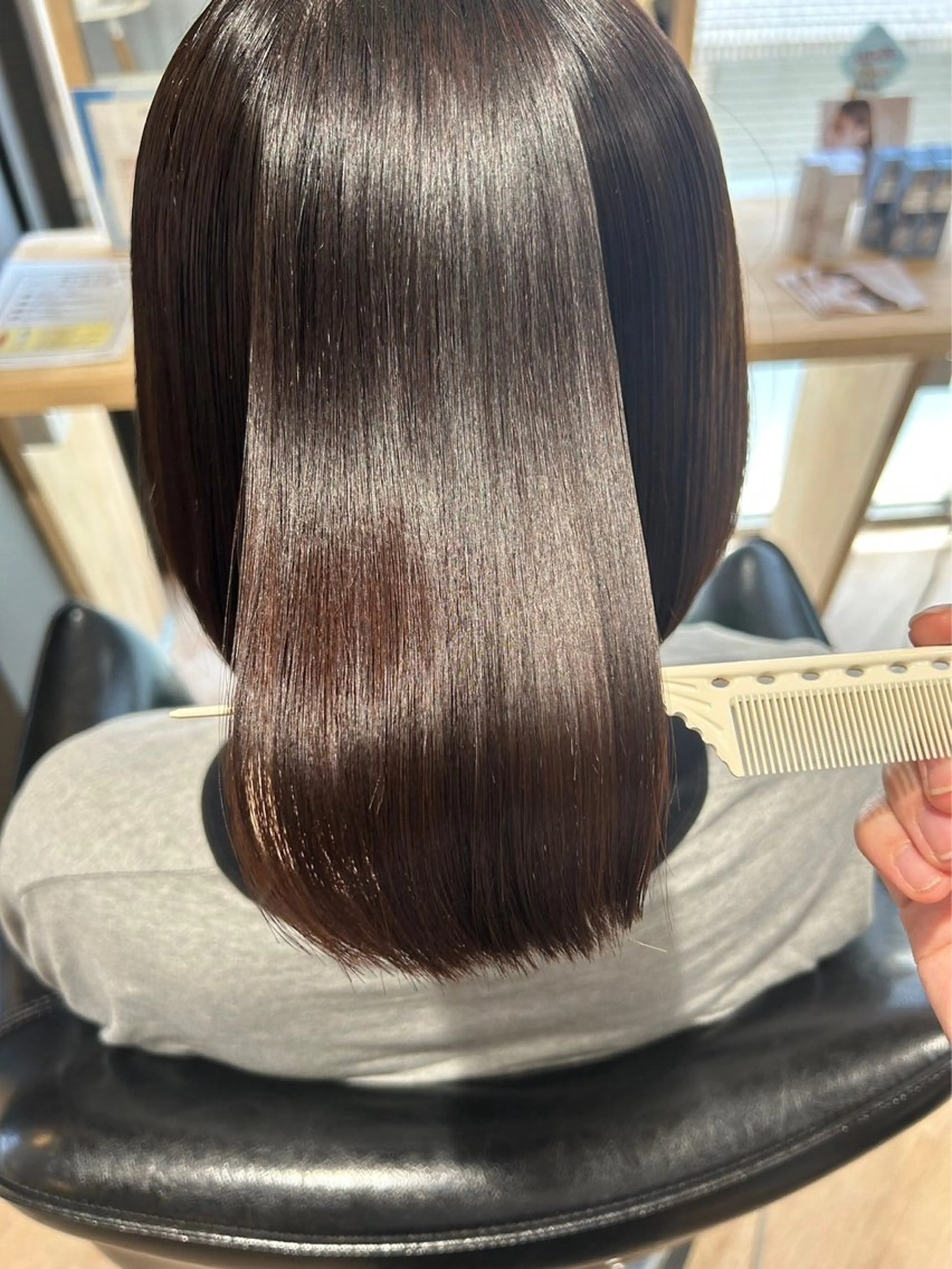 ショート パーマ 縮毛矯正 ELLE&SALLY 石野のヘアスタイル