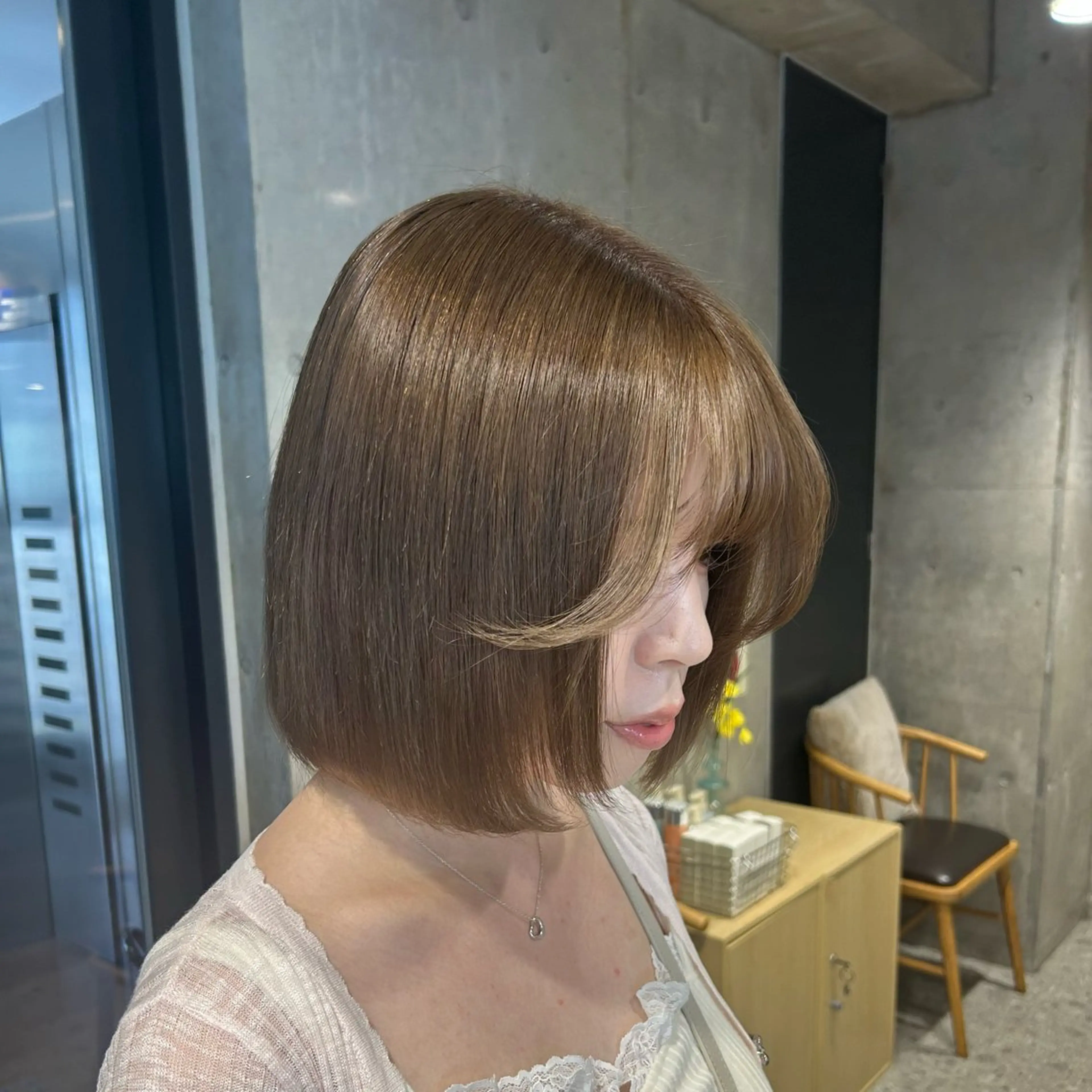 ショート ヘアカラー 🍎ブリーチカラー 🍎KUREA🍎のヘアスタイル