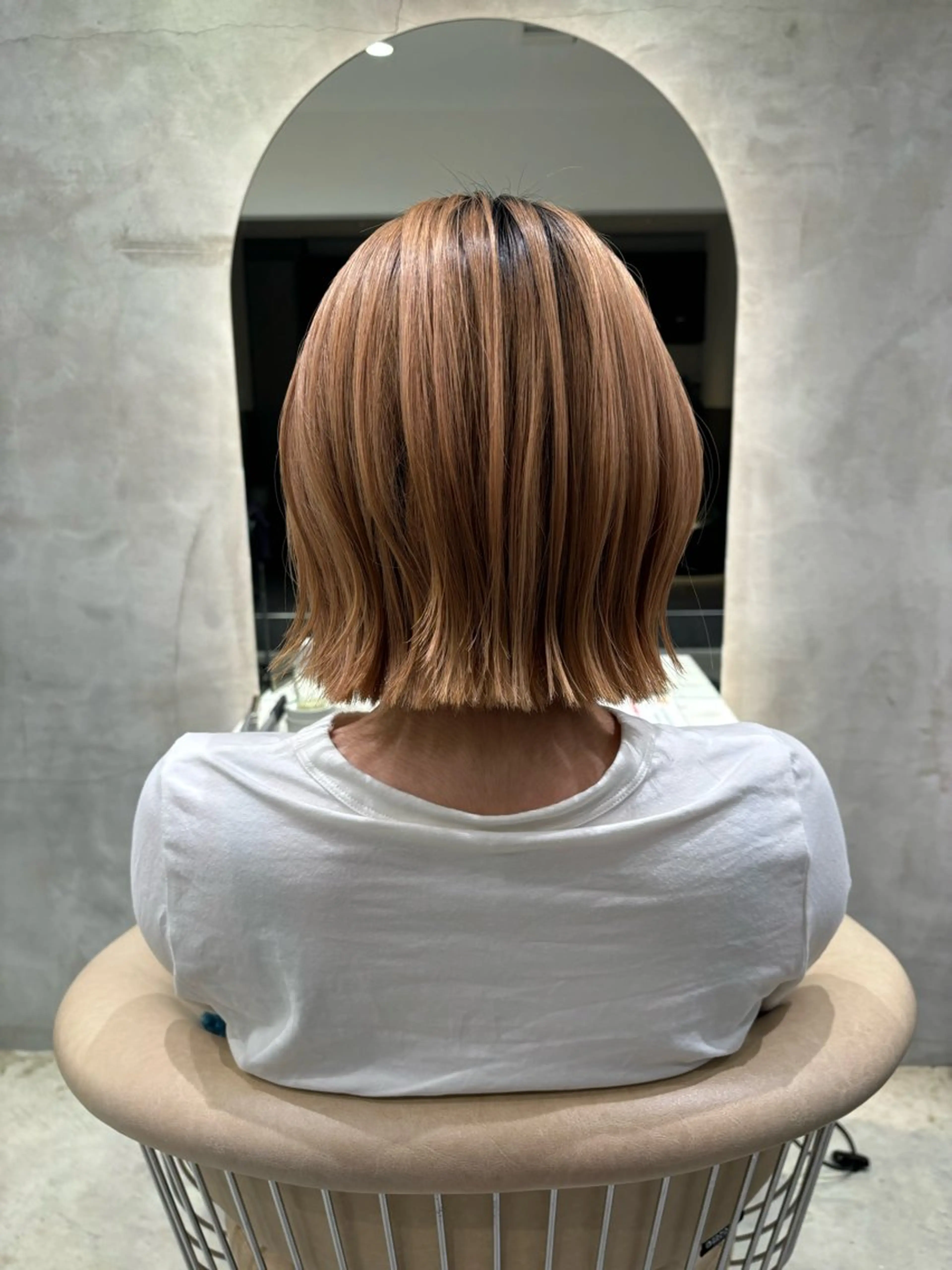ショート ボブ Londnaitre MAHOのヘアスタイル