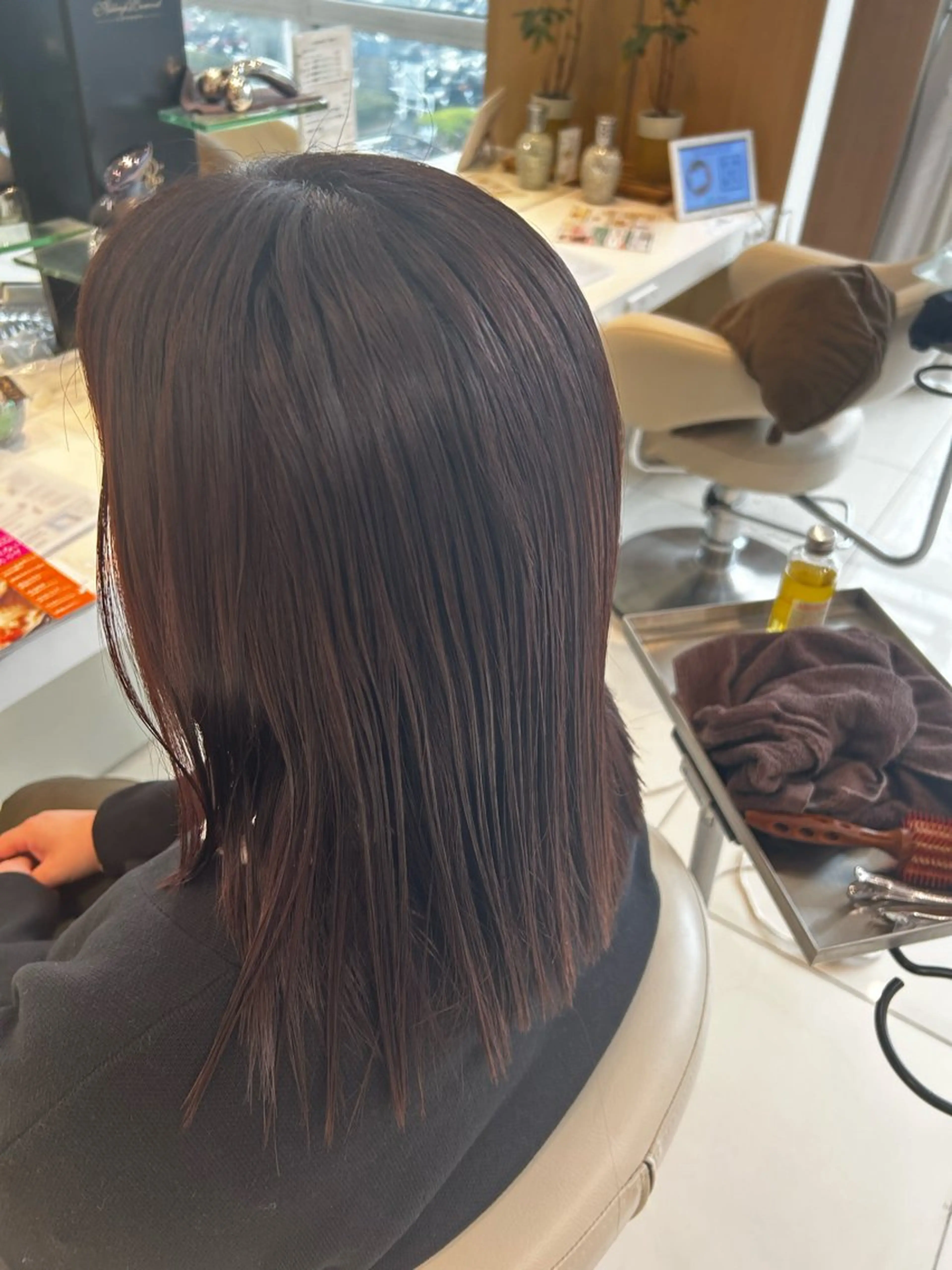 ミディアム カラー ピンクカラー トリートメント 縮毛矯正&髪質改善 西野のヘアスタイル