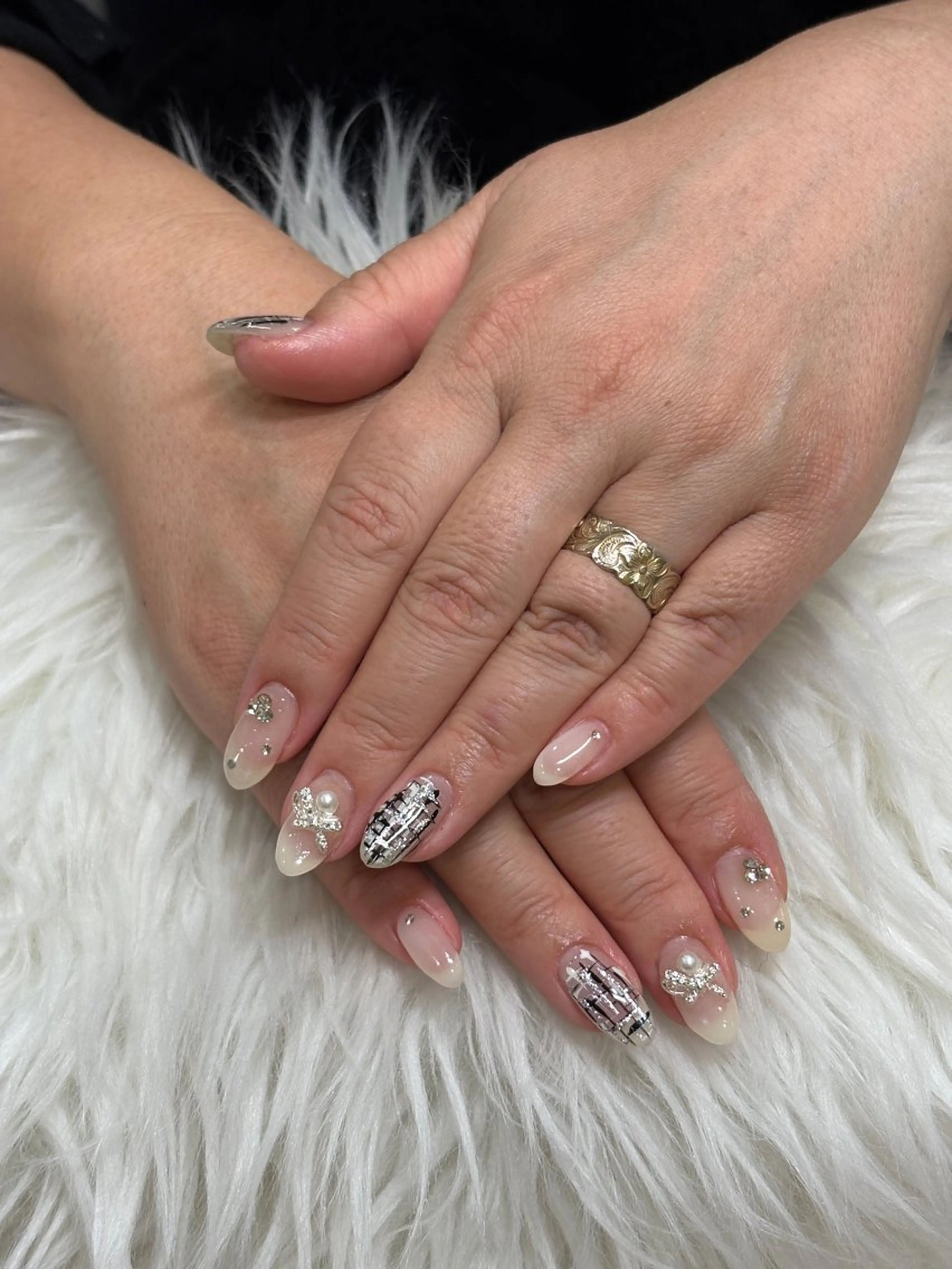 ネイル shiori .のネイルデザイン