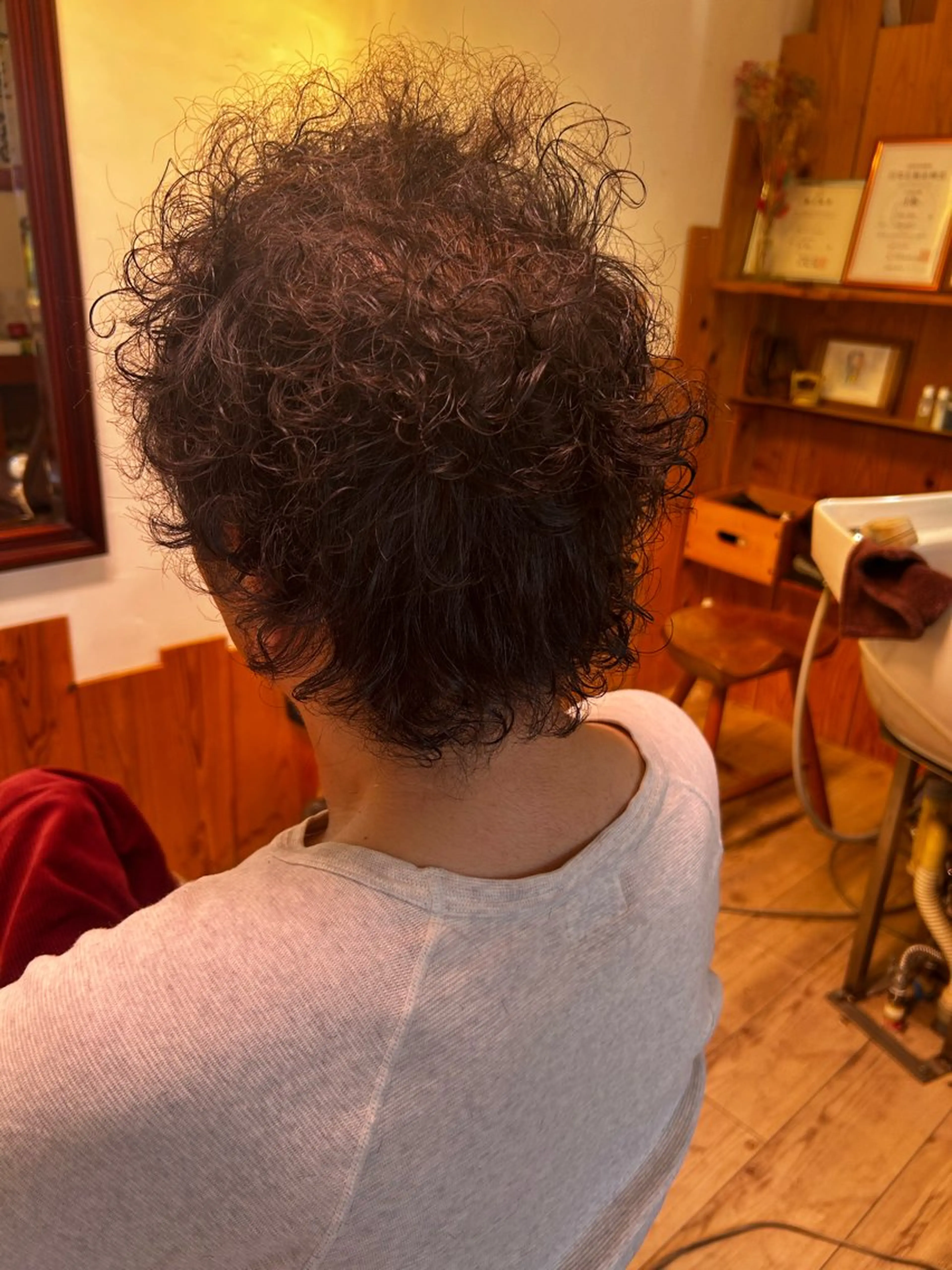 ショート パーマ メンズ 若松 絵美のヘアスタイル