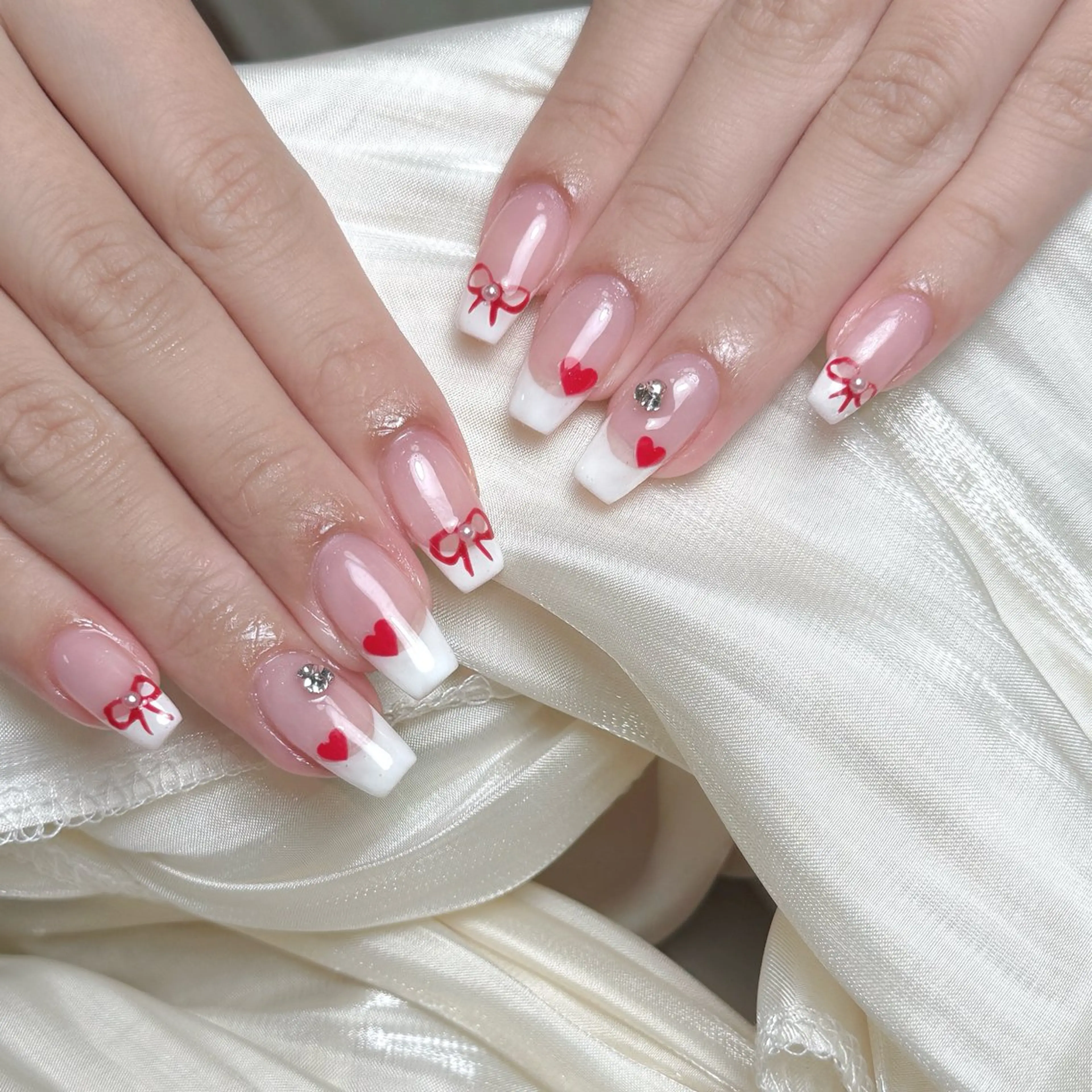 ネイル Maggie Nail🦩のネイルデザイン