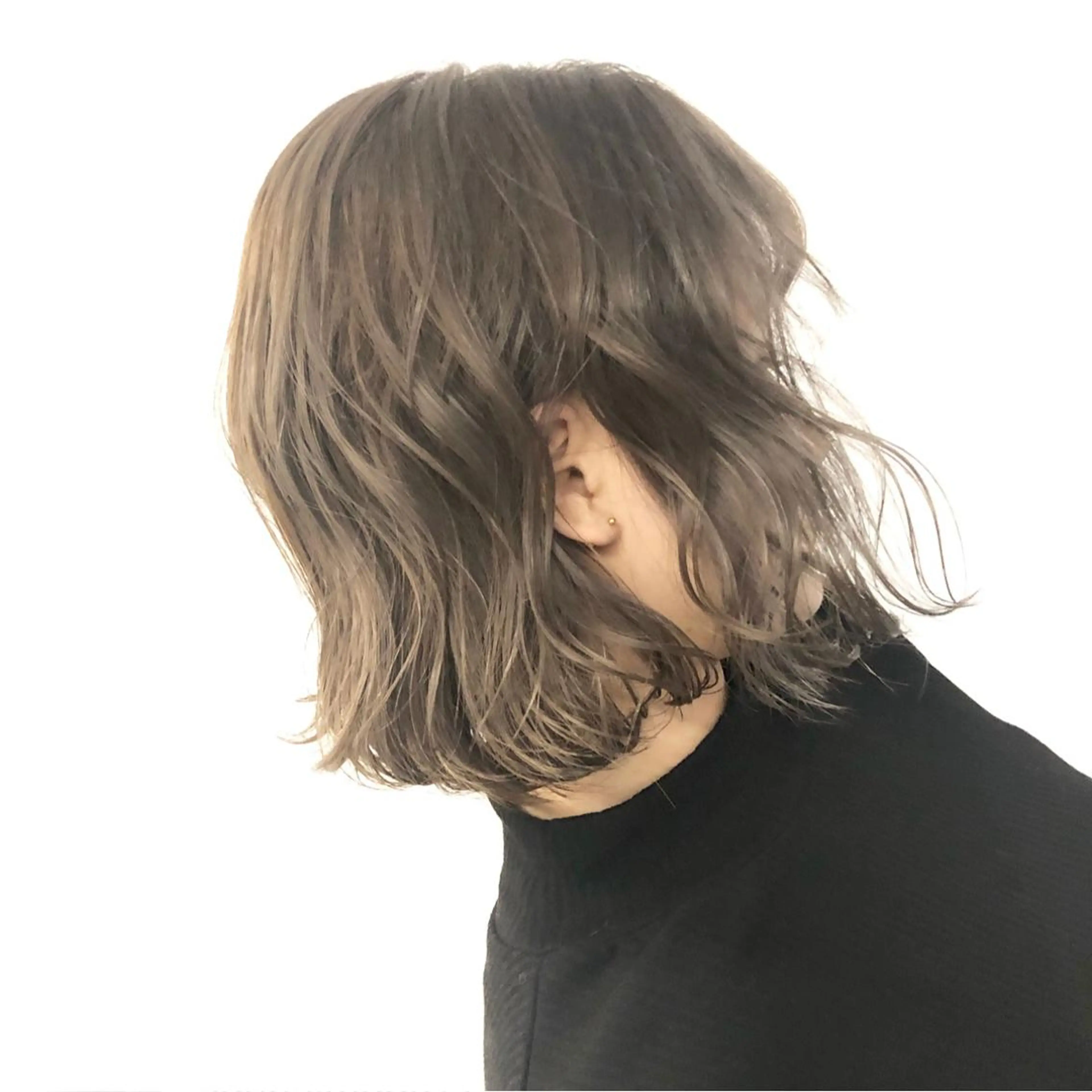 ショート カラー ヘアアレンジ 成人式 結婚式・ブライダル シールエクステ バレイヤージュ デザインカラー アンドウ ユウ/ レイヤーカット/韓国のヘアスタイル