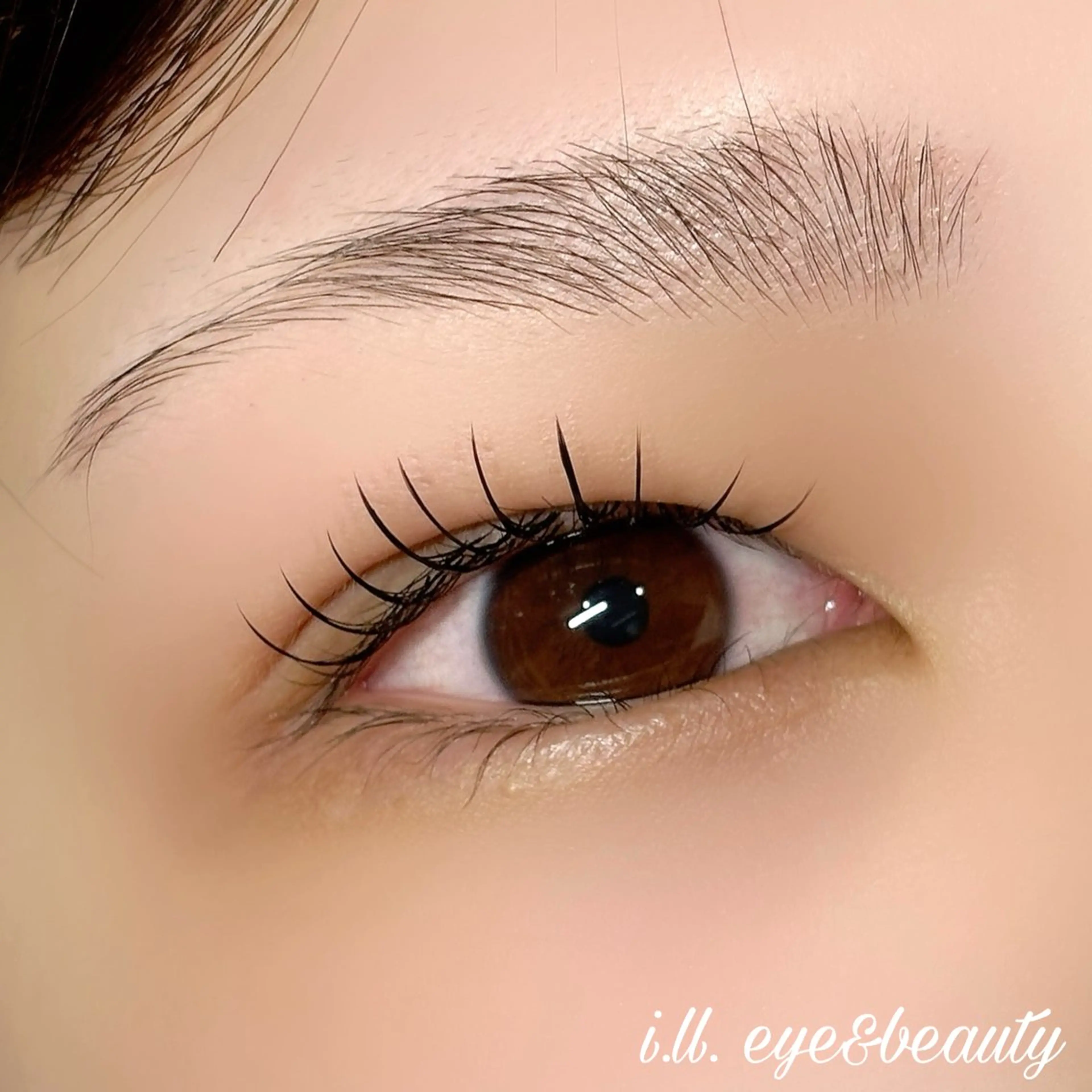 マツエク・マツパ 束感まつ毛 フラットラッシュ 大鷹 祥子のマツエク・マツパデザイン