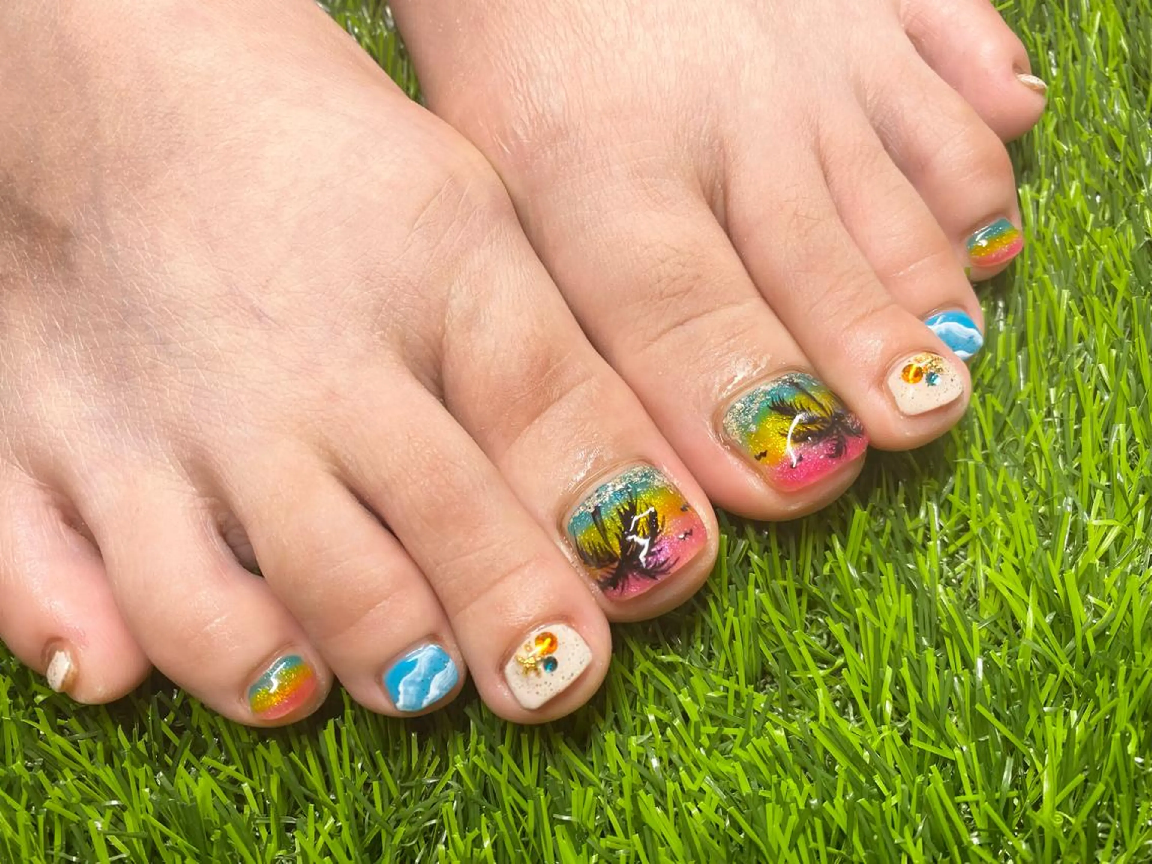 ネイル BLITZ Nail 岩田💅🏻✨のネイルデザイン