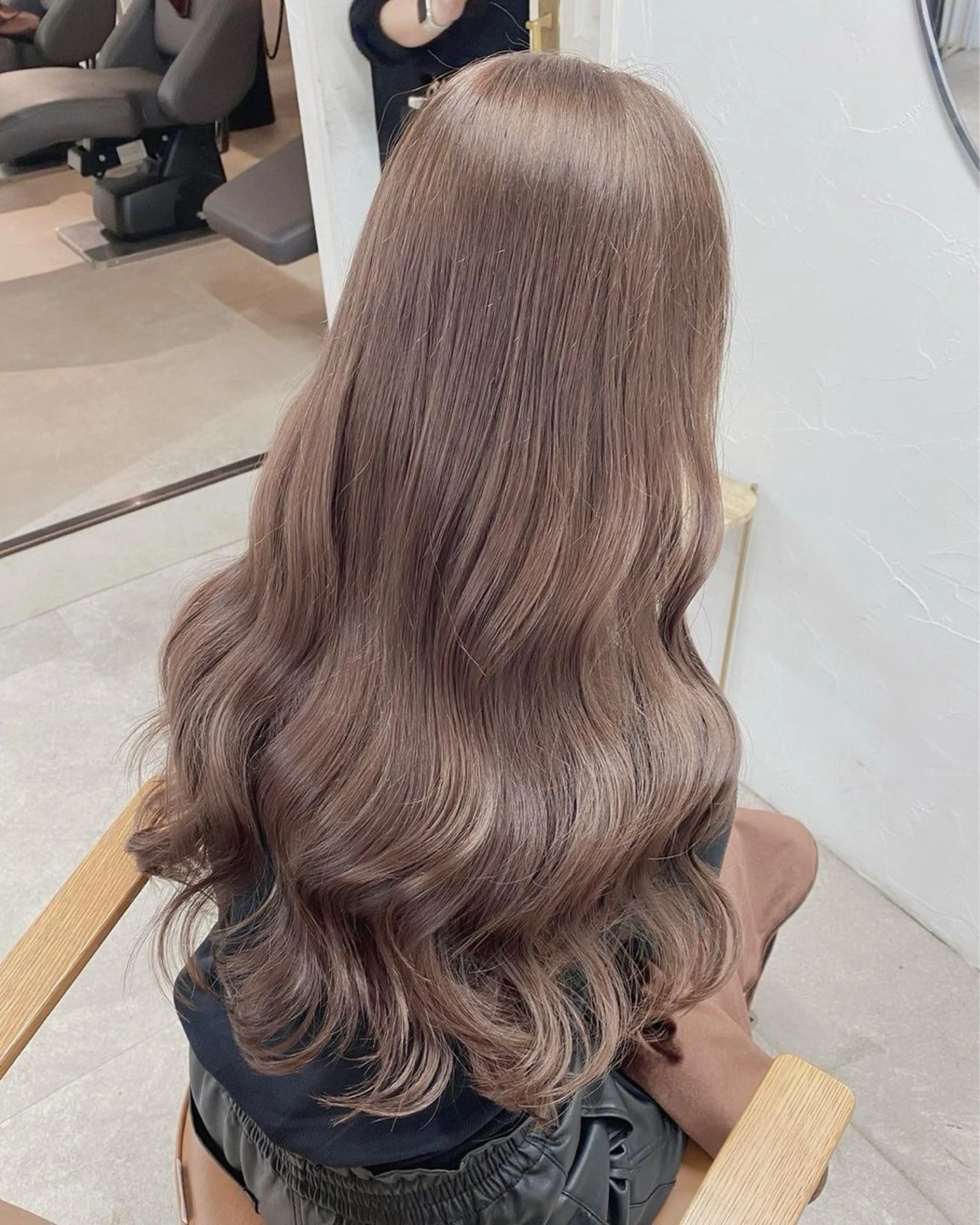 ロング カラー ヘアカラー 透明感Color🩶 髪質改善 ユウナ🦋のヘアスタイル