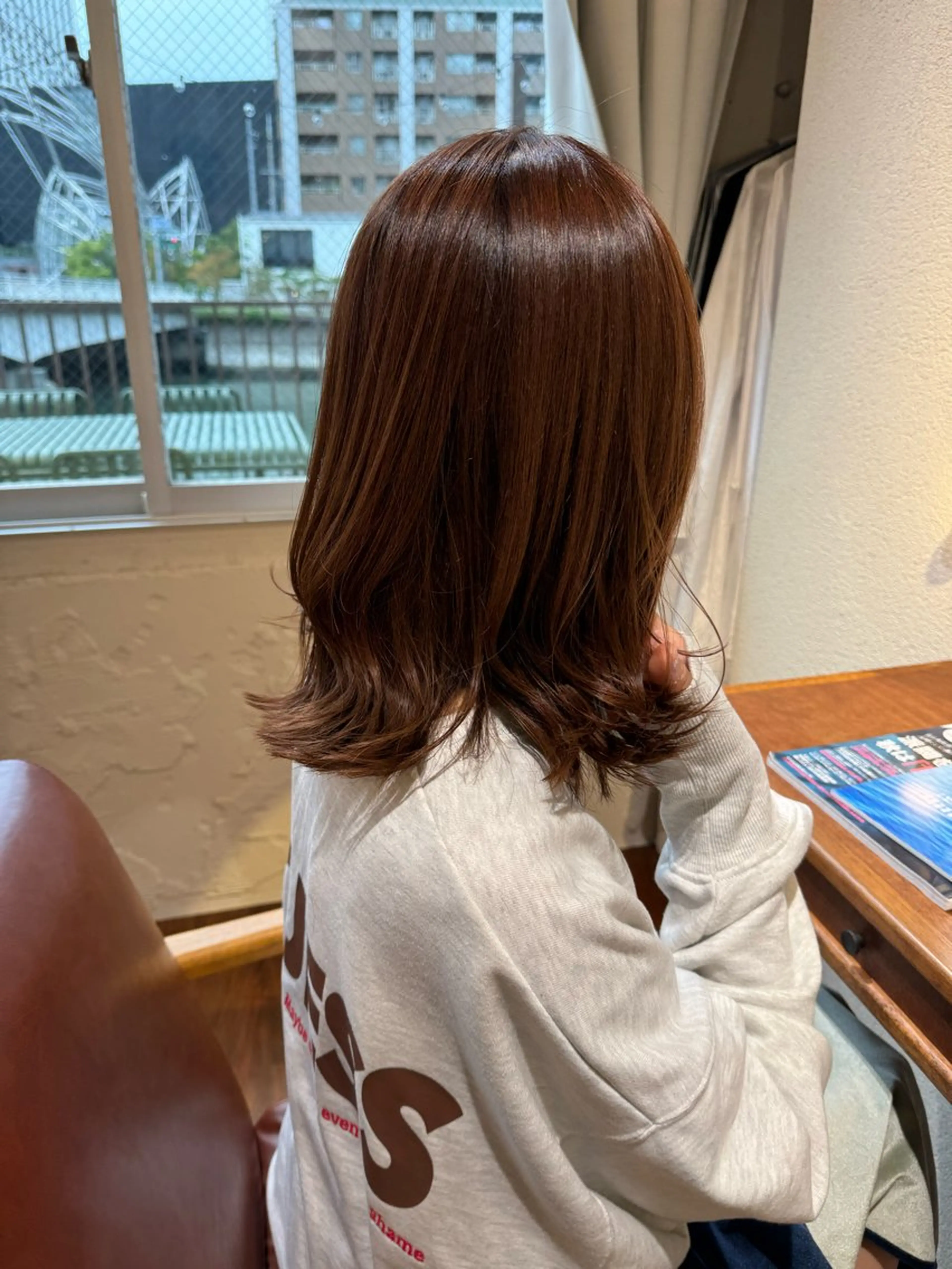 セミロング エルサフィロ肥後橋所属・中村 将也のヘアスタイル