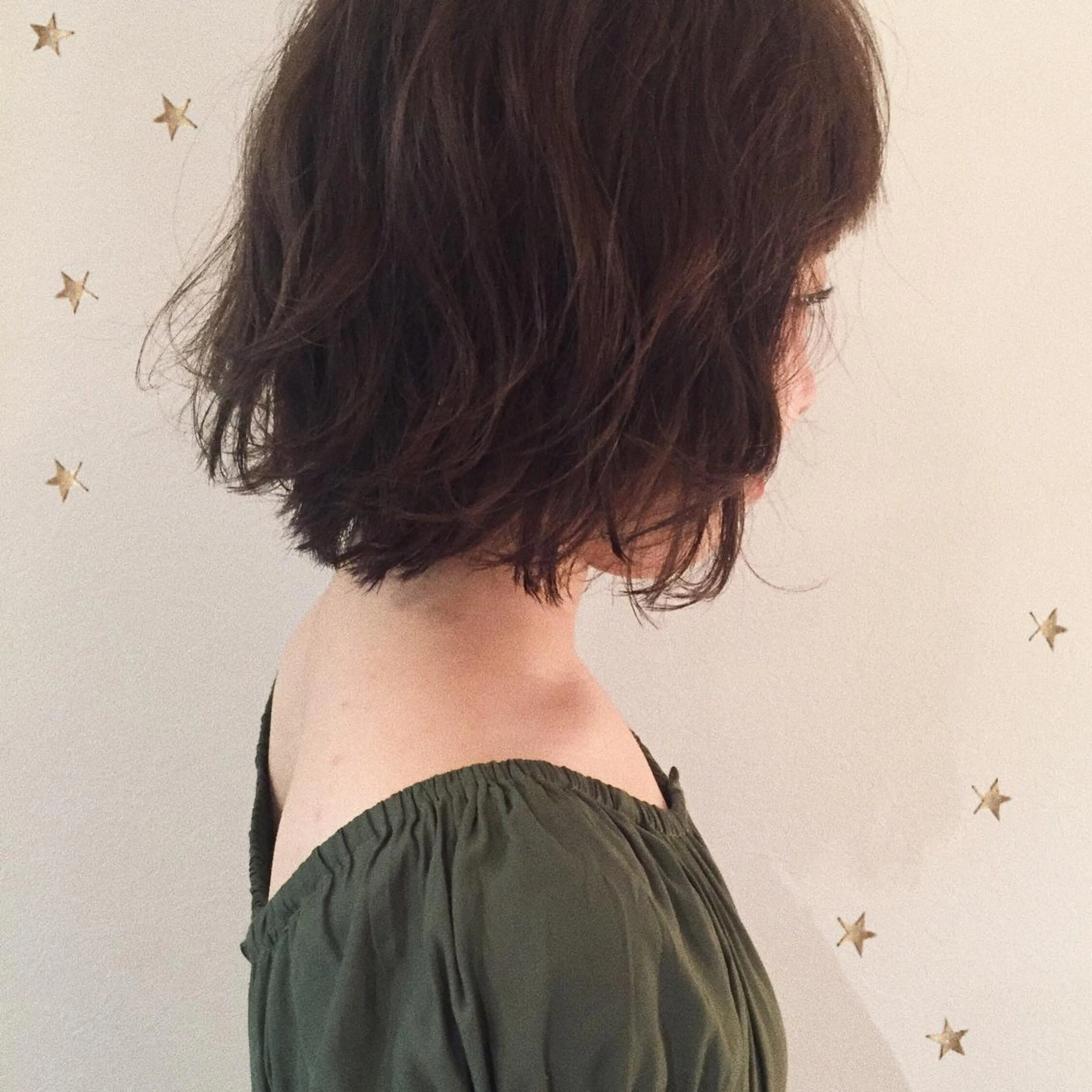 ショート ボブ 市川 千夏のヘアスタイル