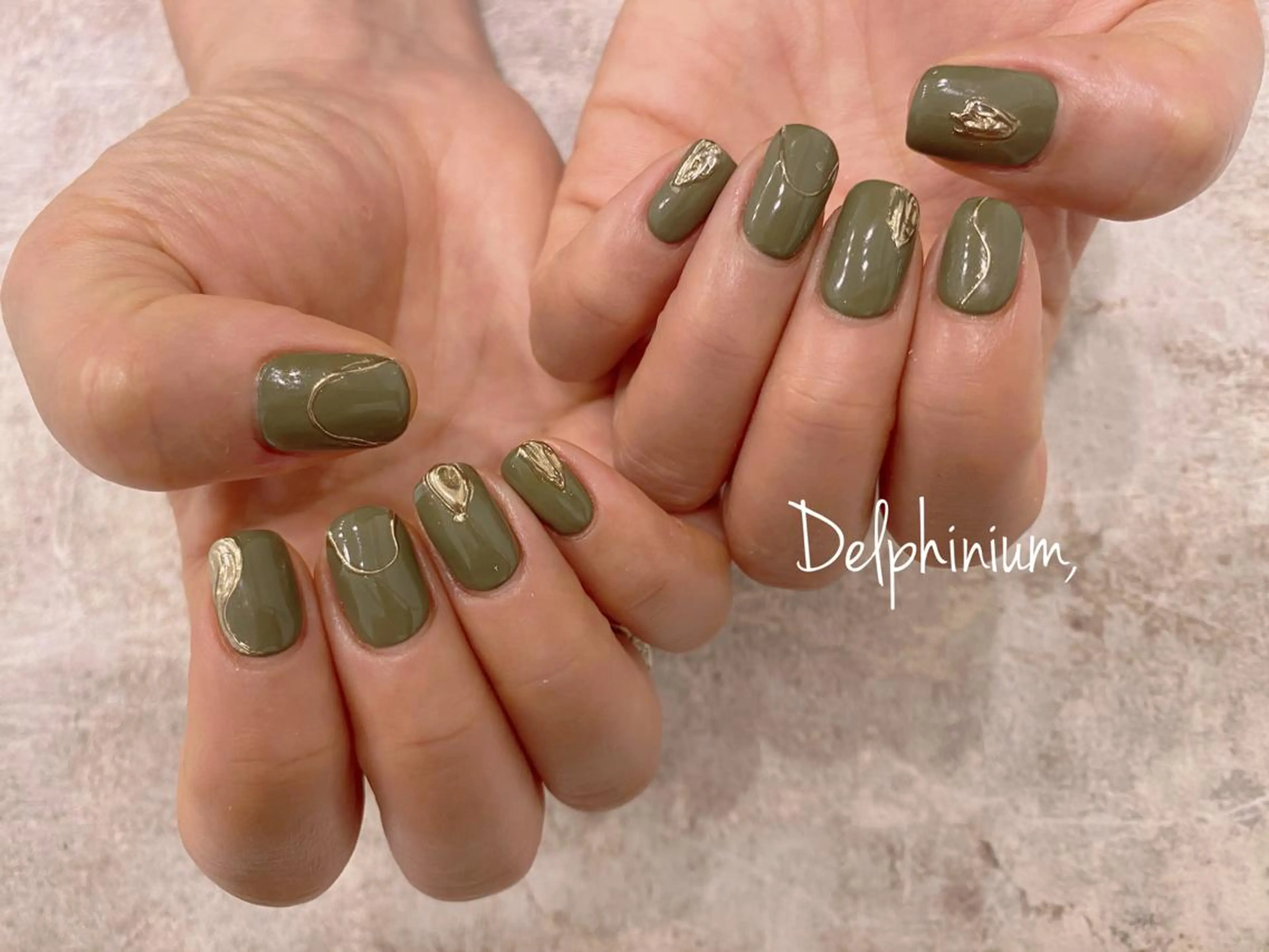 ネイル ゴールド ハンドネイル 岡本 友恵のネイルデザイン