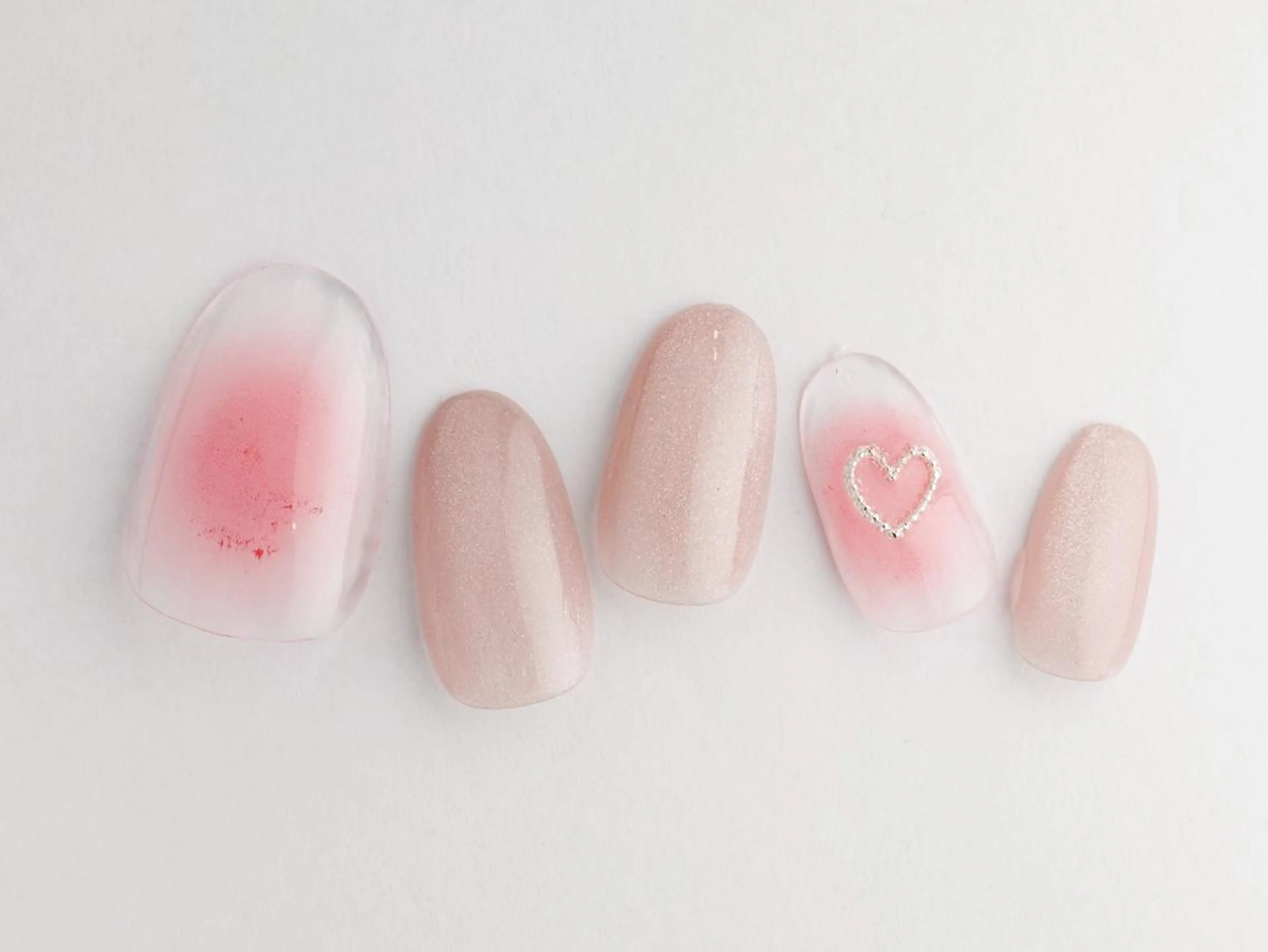 ネイル 💗🪽Tiary Nail🪽💗のネイルデザイン