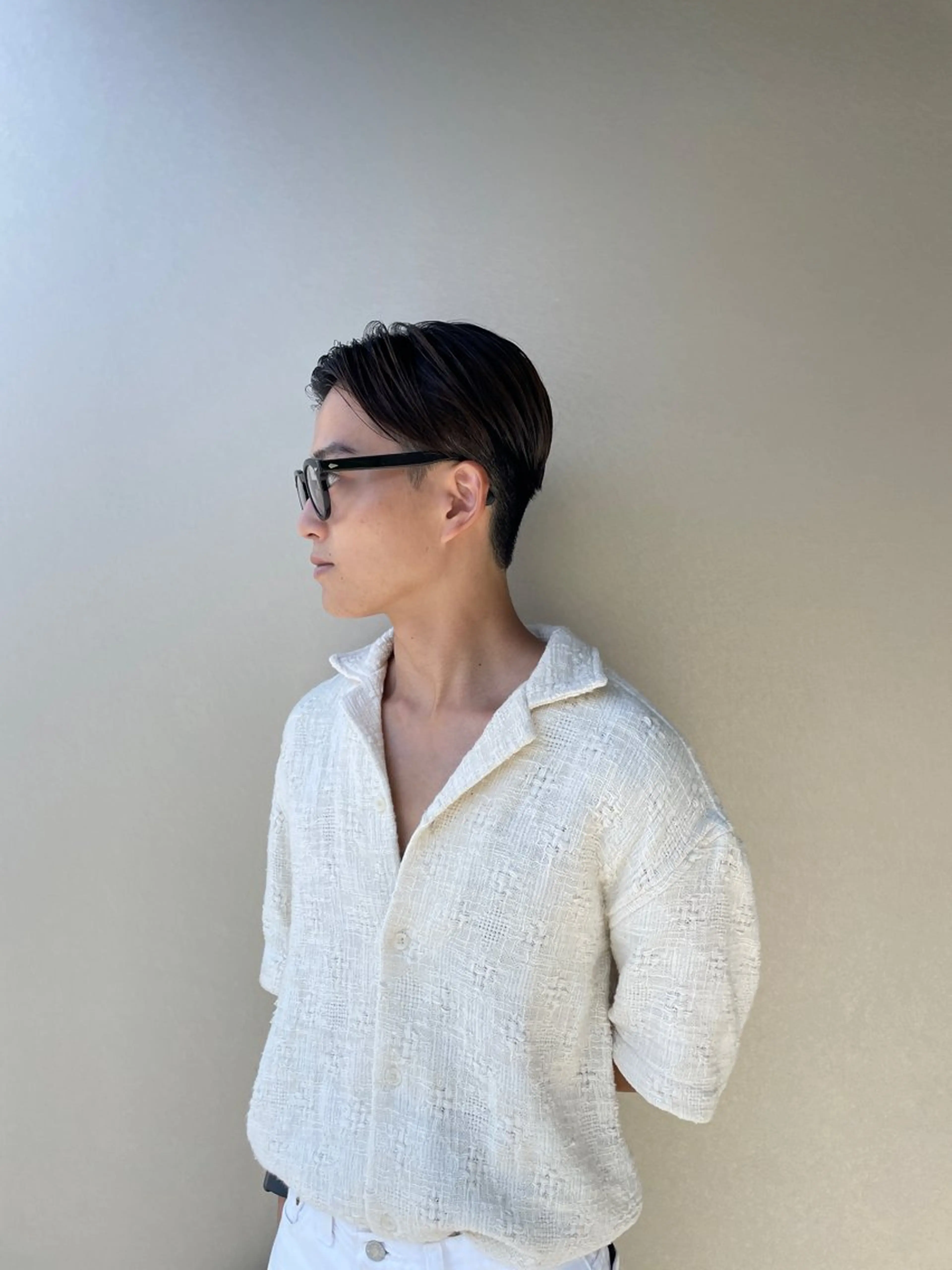 ショート メンズ 刈り上げ カット 吉田一輝 外国人パーマのヘアスタイル