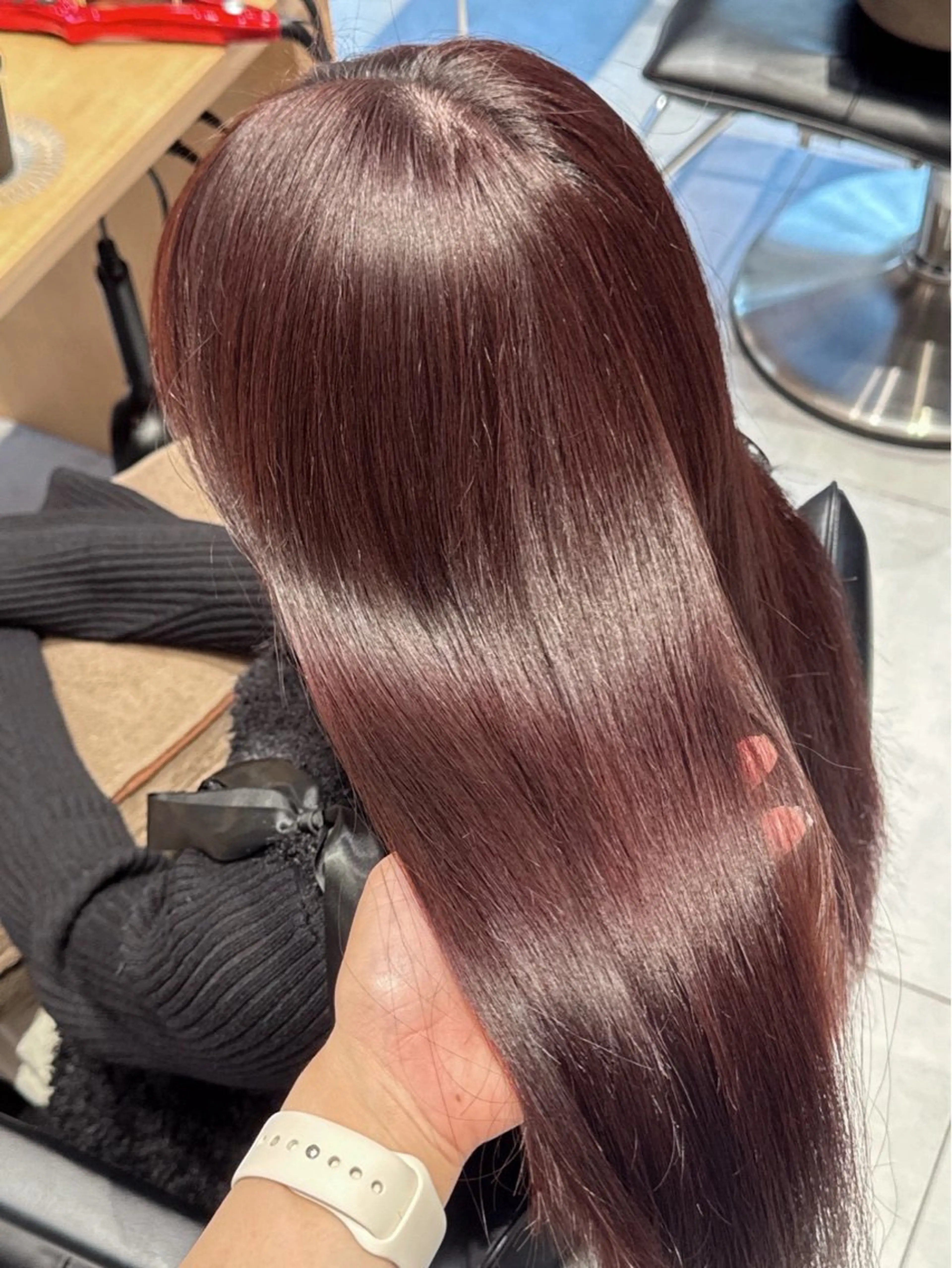 カラー ヘアカラー くるみ🎀🐿 艶カラー✨のヘアスタイル