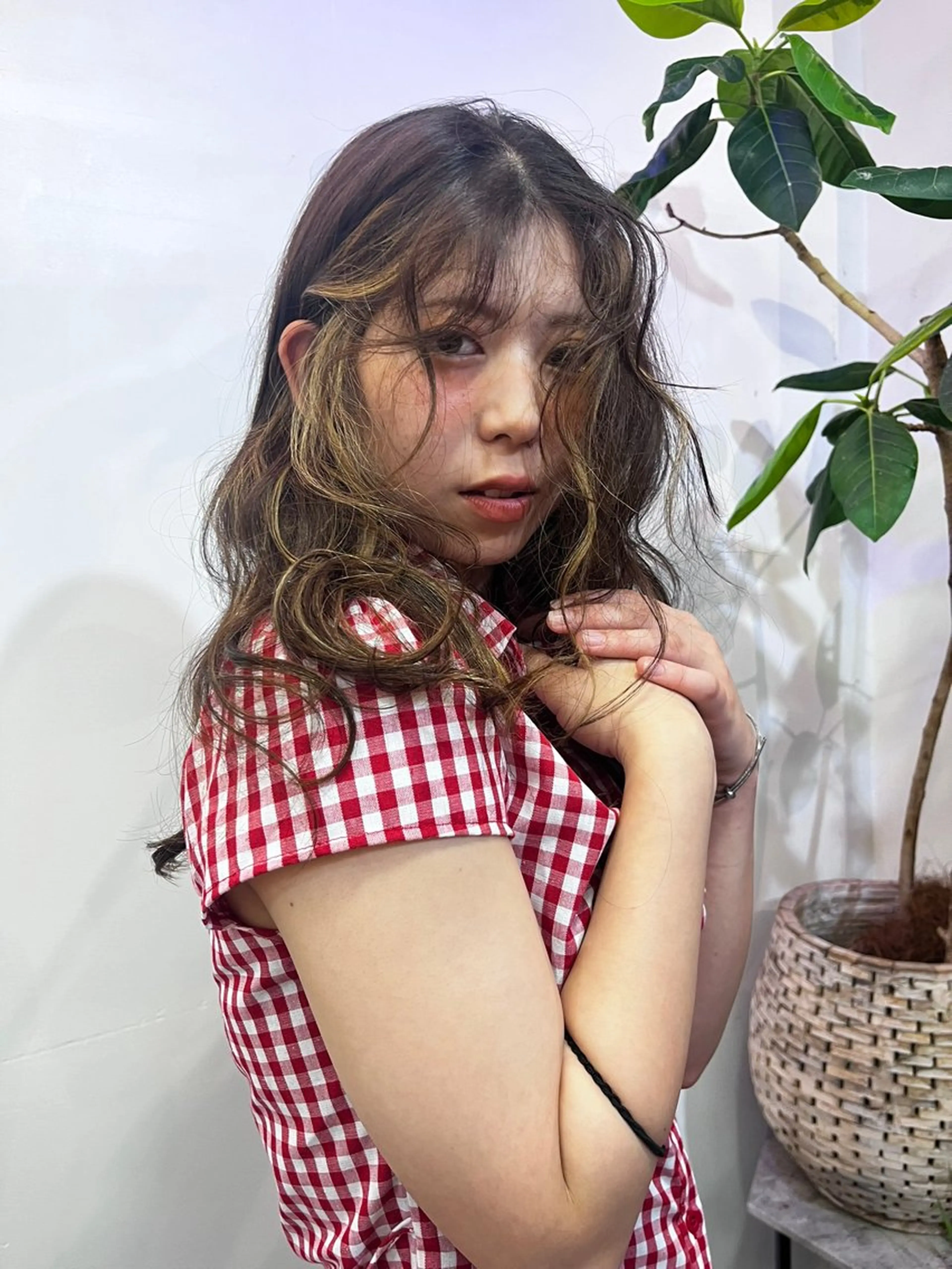 カラー カット ヘアカラー トリートメント ヘッドスパ ness 一花のヘアスタイル