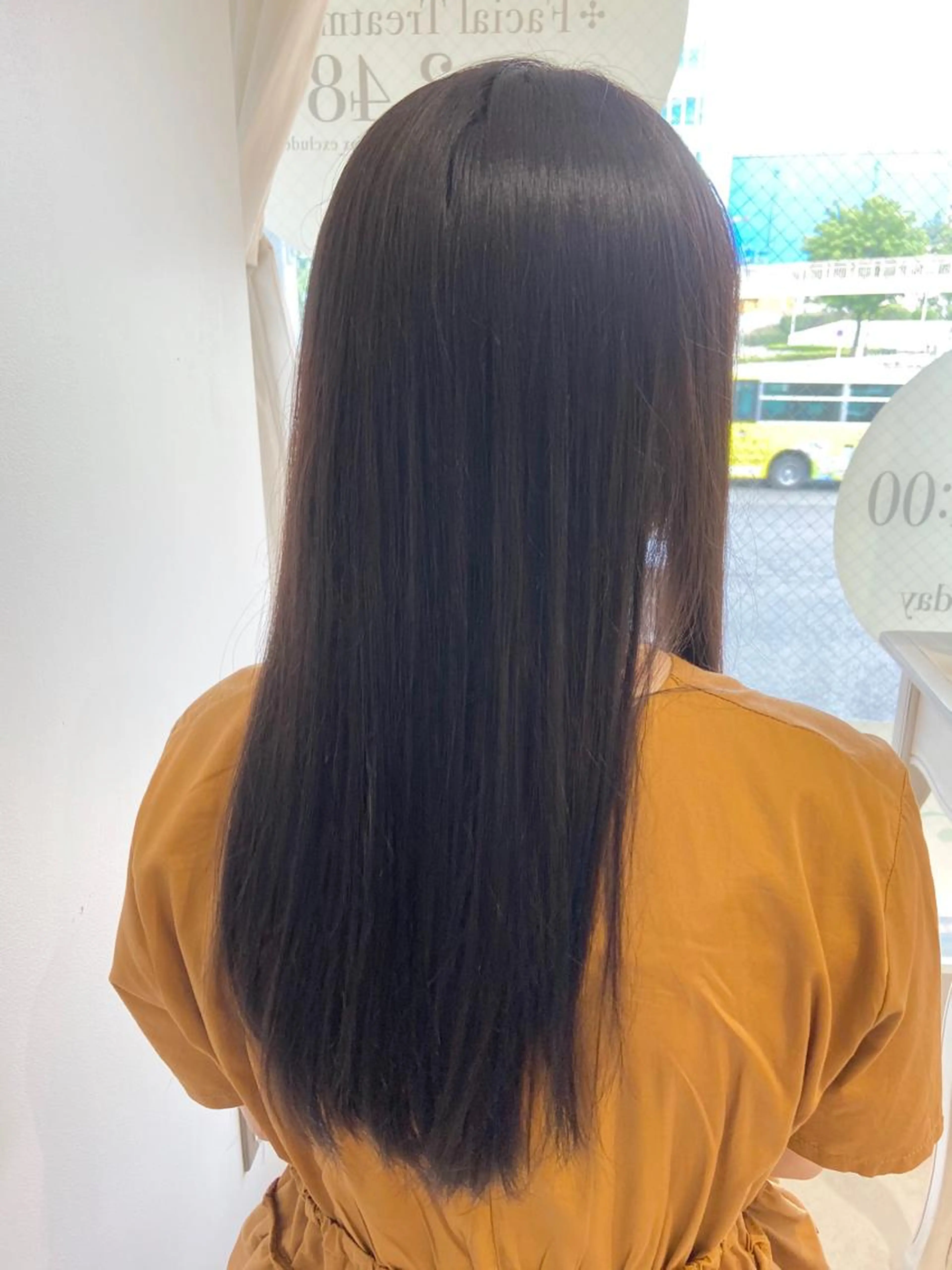 【湿気で広がる髪へ😳💦】カット+縮毛矯正ストレート+トリートメント💐ロング料金なし✨の写真