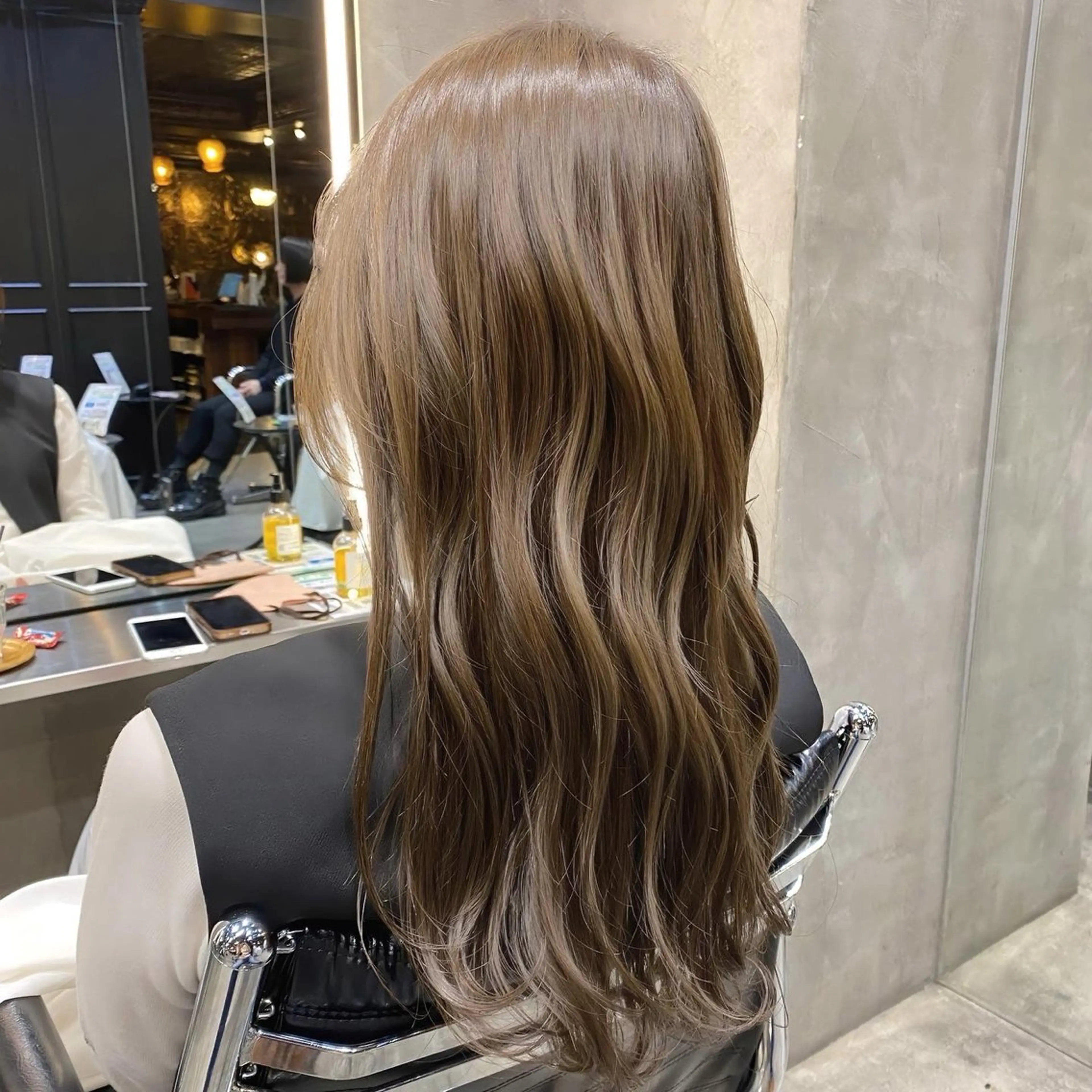 セミロング カラー ベージュカラー ブリーチ ショコラベージュ ダブルカラー ブリーチなしカラー カット ヘアカラー 透明感カラー🌿 グレージュ🐺陽介のヘアスタイル