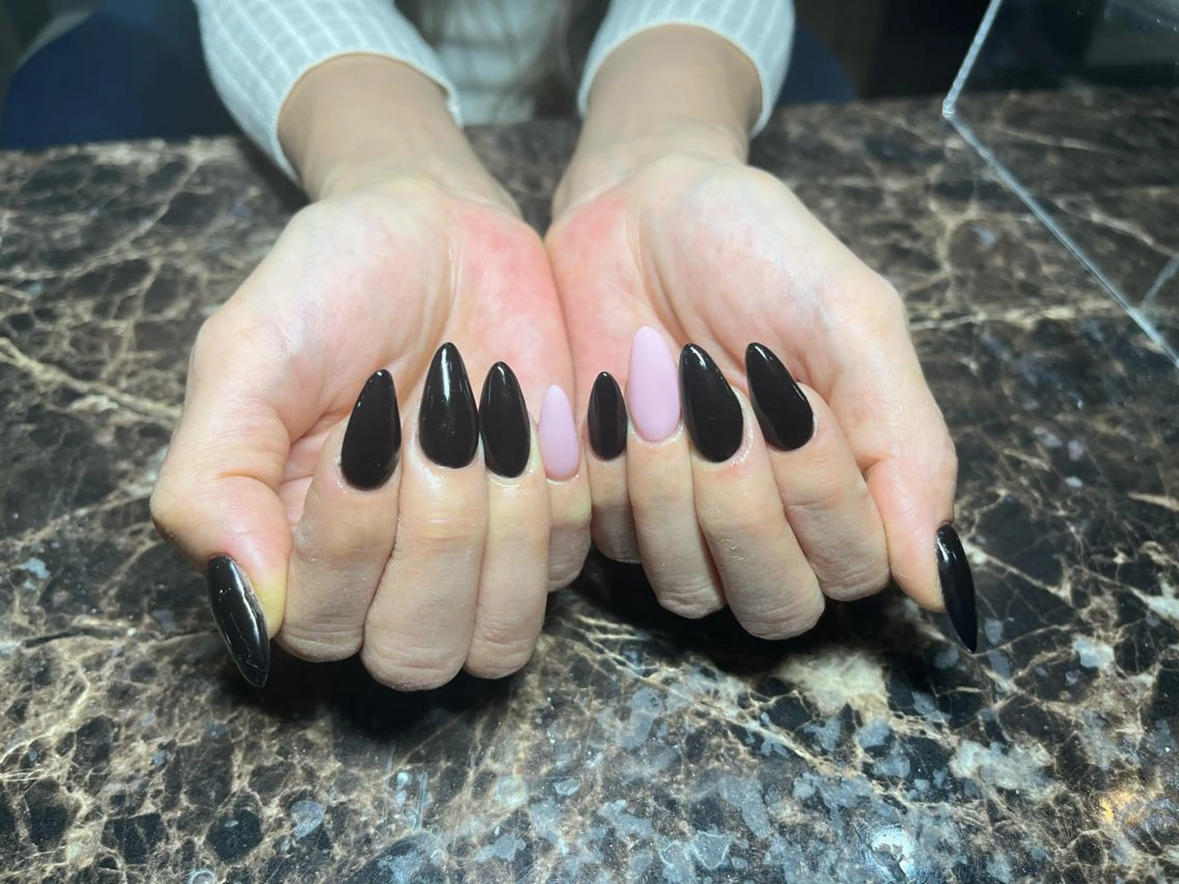 ネイル IROHA Nail 矢掛萌子のネイルデザイン