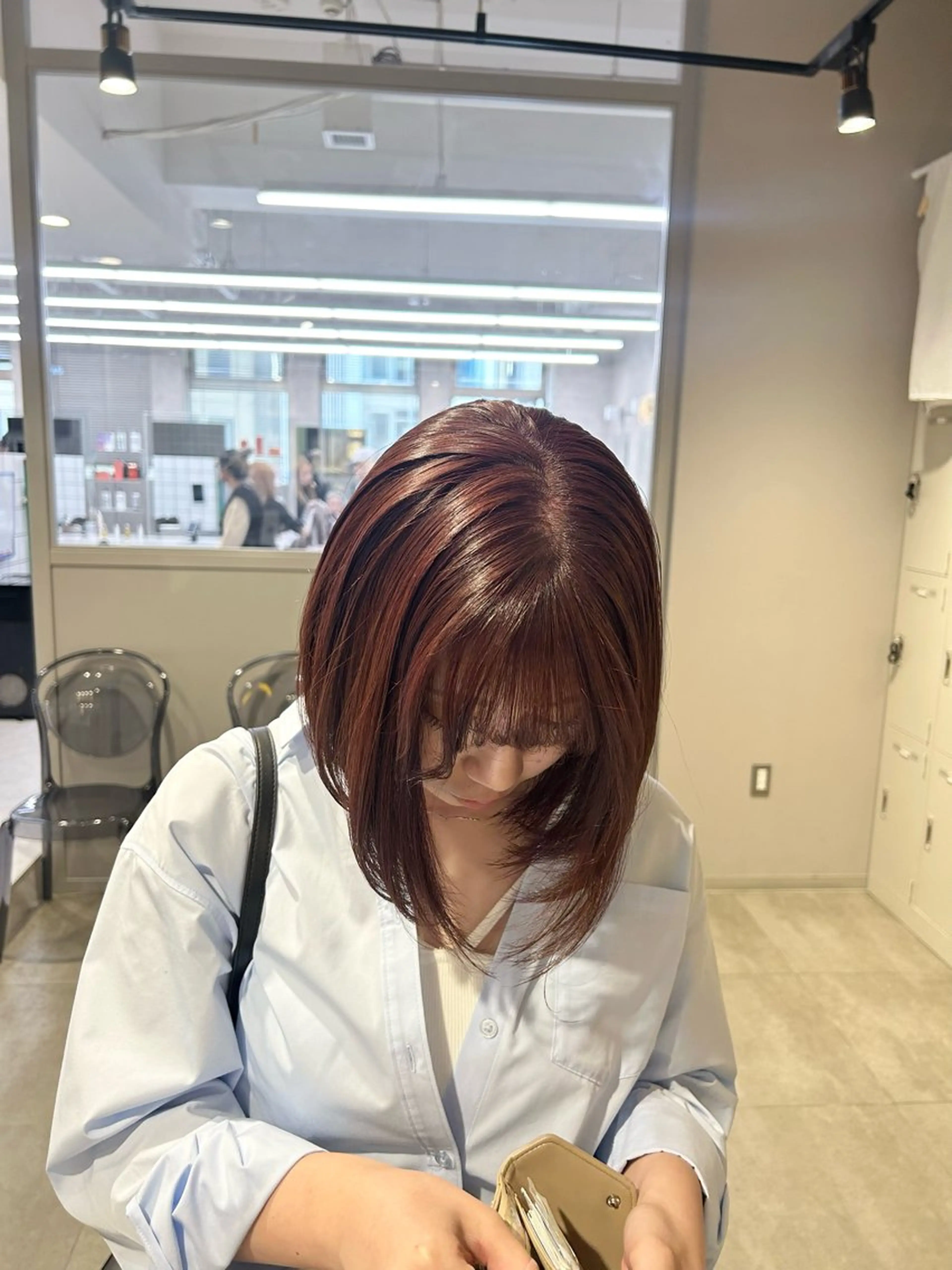 カラー ヘアカラー トリートメント 透明感ベージュ🤎 ナチュラルレイヤーのヘアスタイル