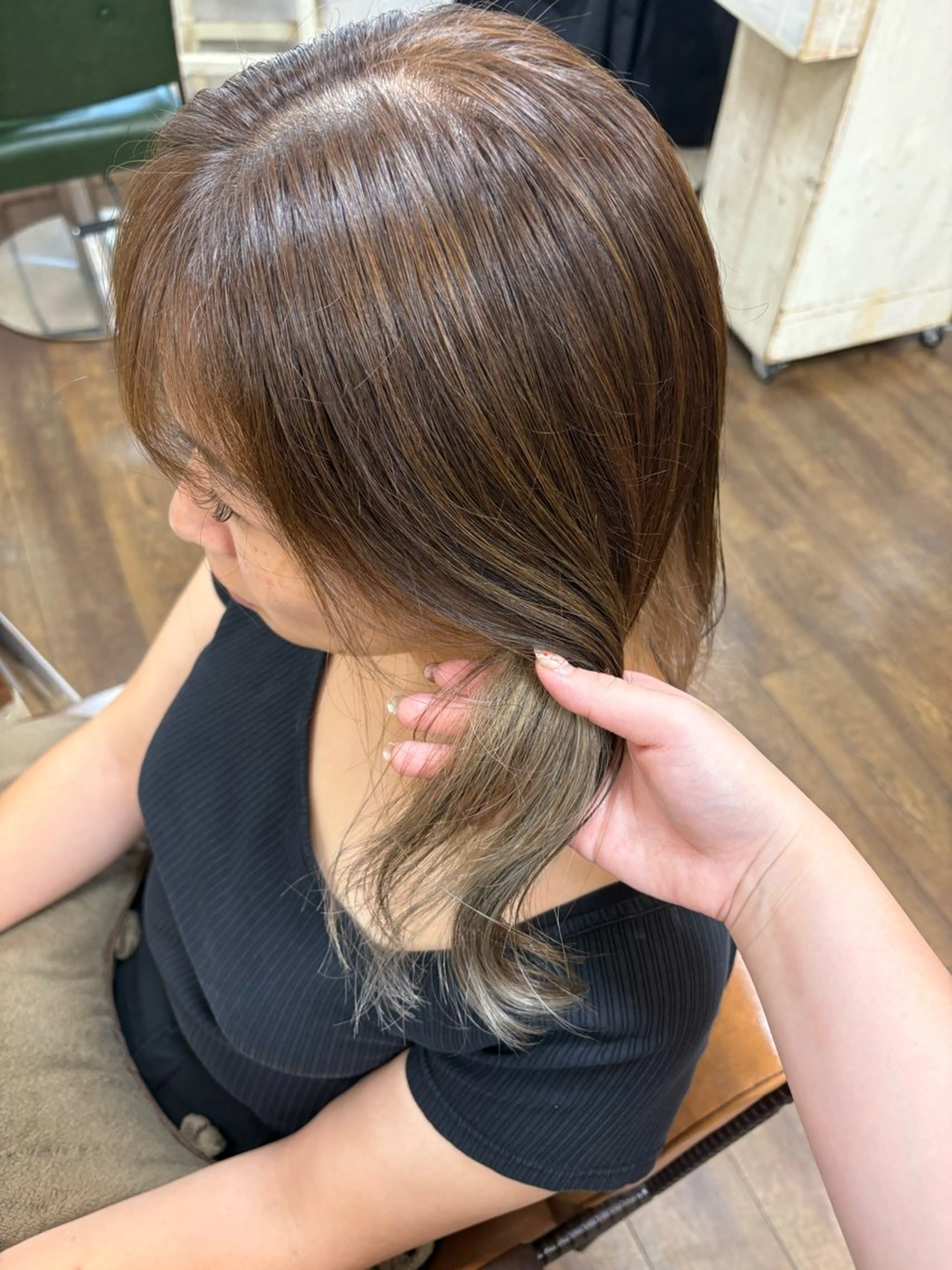 ミディアム カラー ヘアアレンジ ベージュカラー 元山 透明感艶カラー 🌻レイヤーカットのヘアスタイル