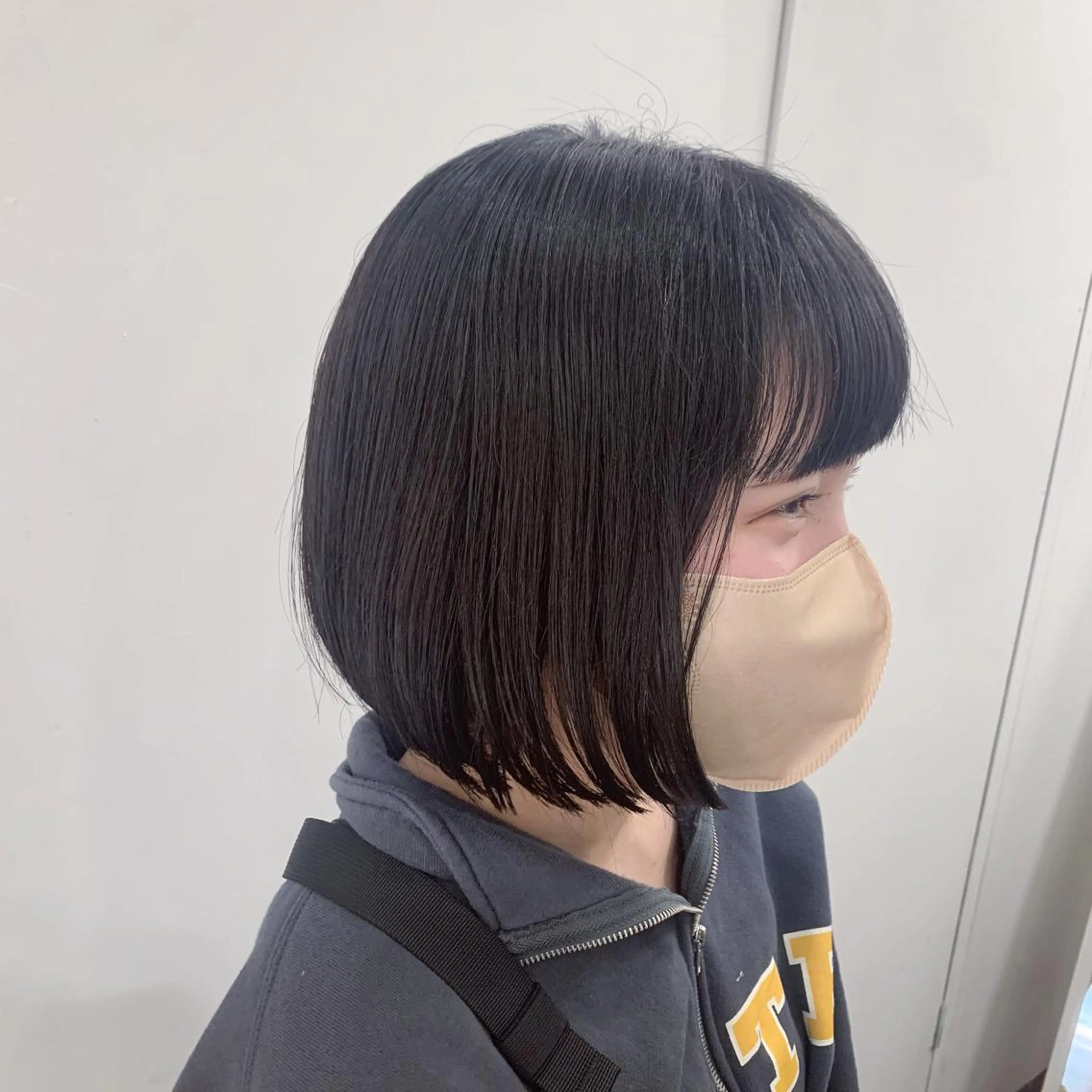 ショート カラー 透明感カラー 都築 優菜のヘアスタイル