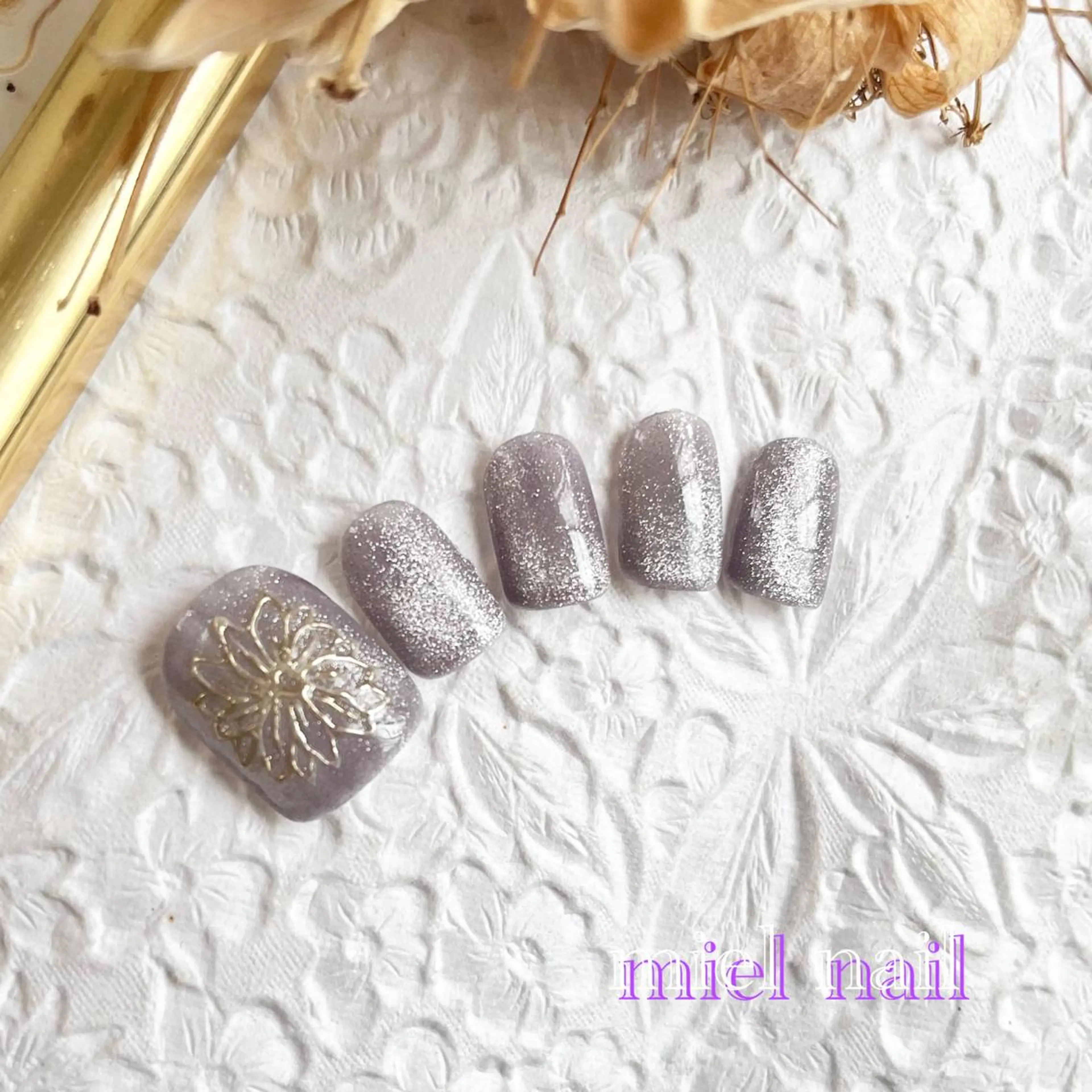 ネイル アートネイル フットネイル マグネットネイル ミラーネイル パープル フットネイル miel nailのネイルデザイン