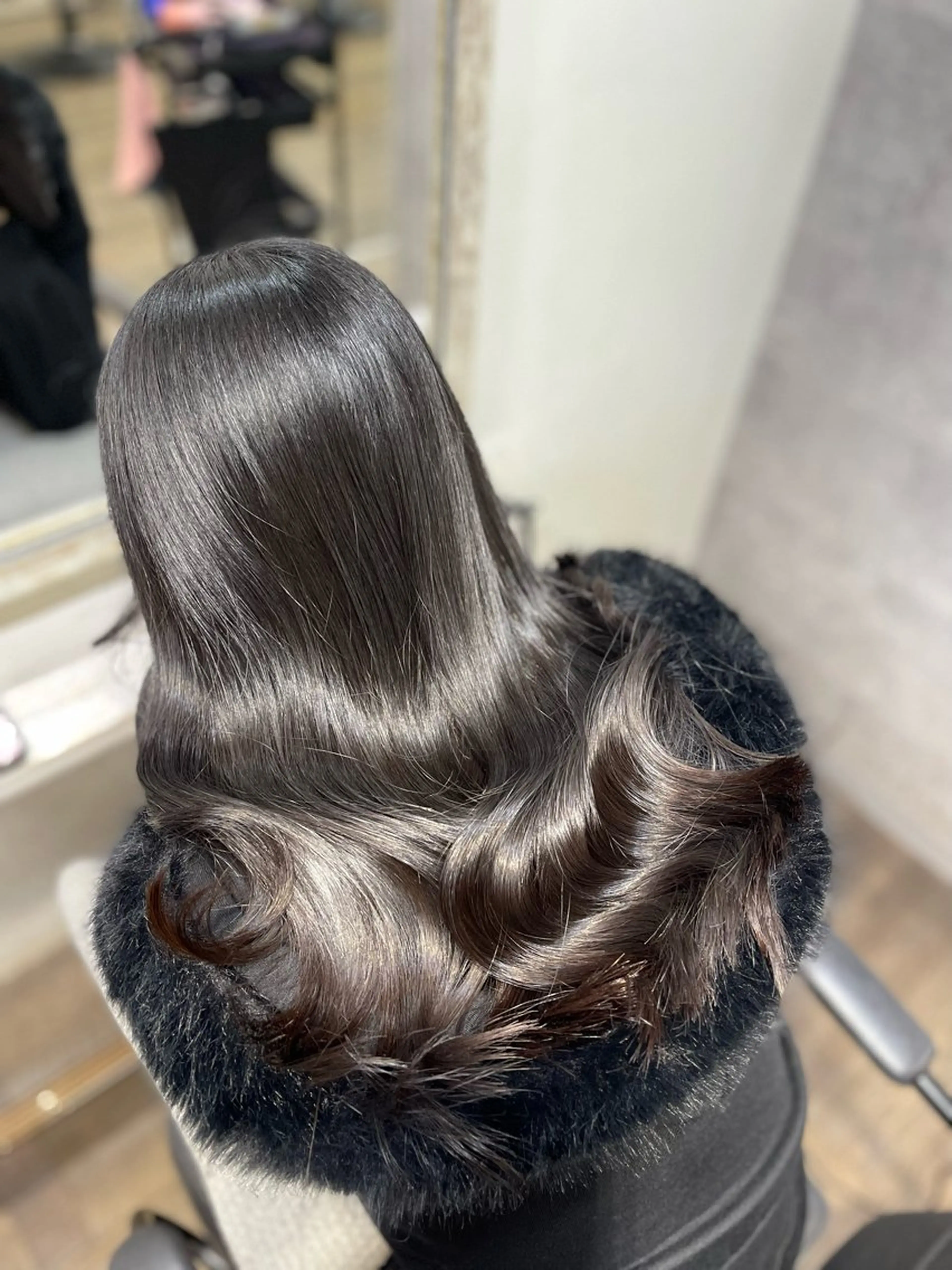 セミロング カラー アディクシーカラー 透明感カラー 愛　莉/大阪美容室 /ケア・艶カラーのヘアスタイル