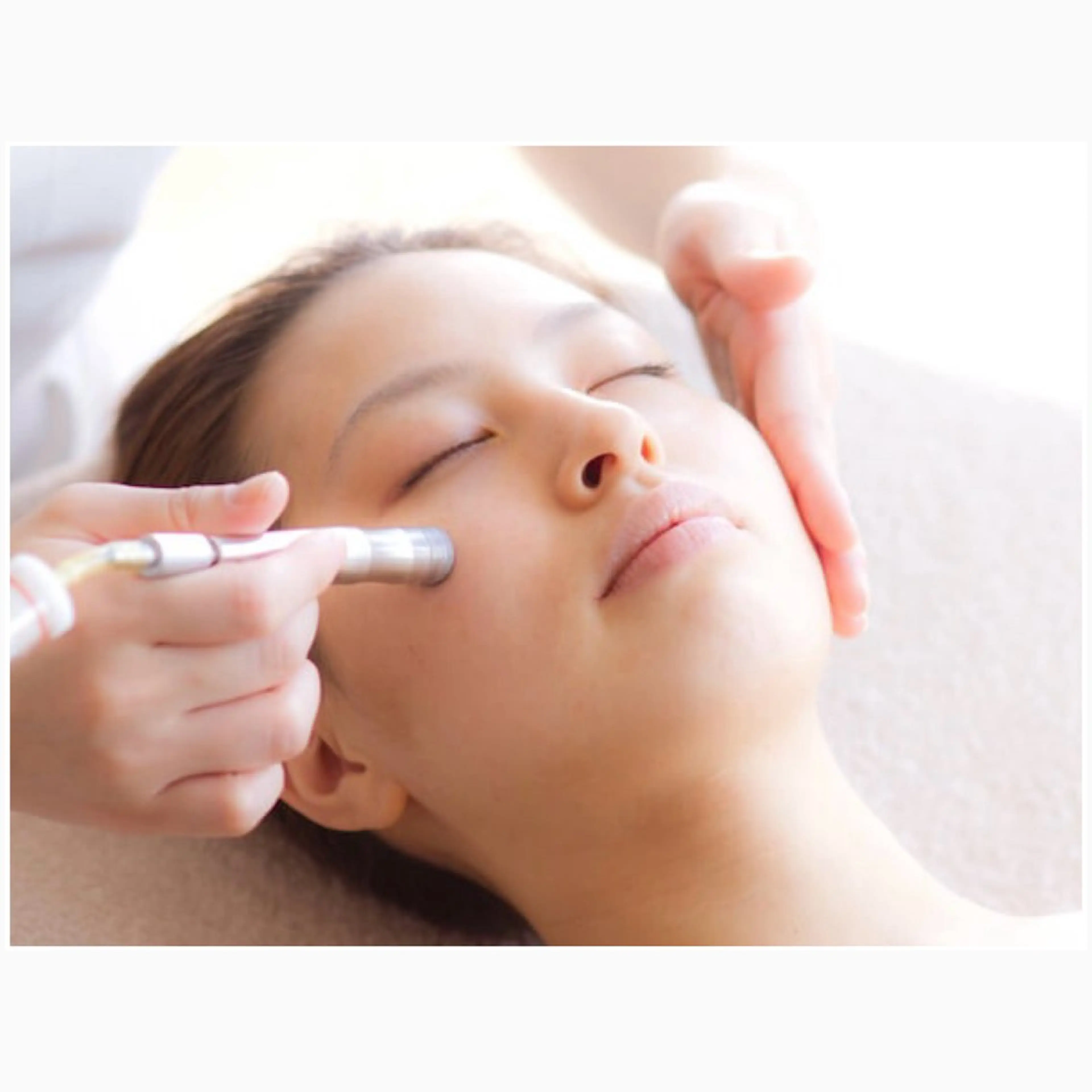 【毛穴黒ずみ角栓&ニキビ跡】毛穴レス/毛穴洗浄ピーリングの写真