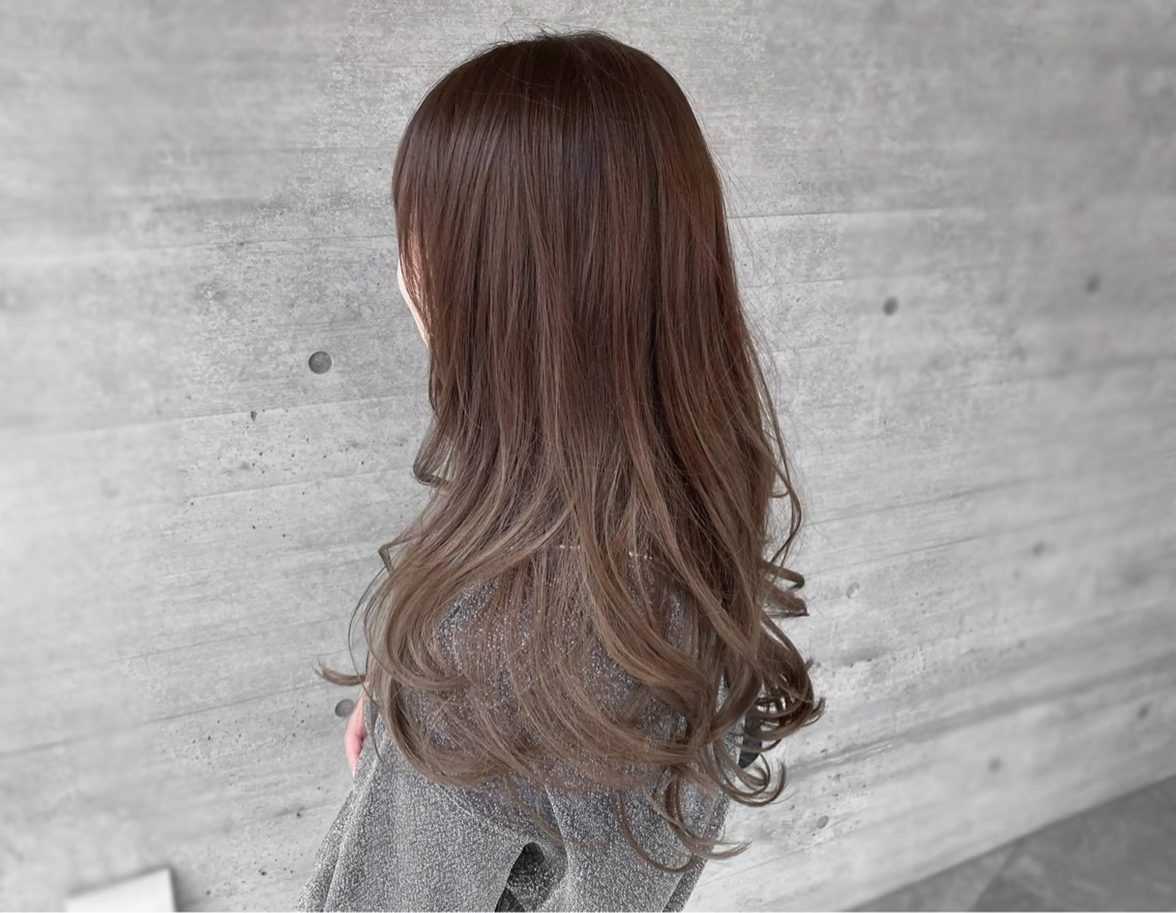 ロング カラー カット ヘアカラー 透明感カラー/艶髪 /鎌倉/ヤタベケンタのヘアスタイル