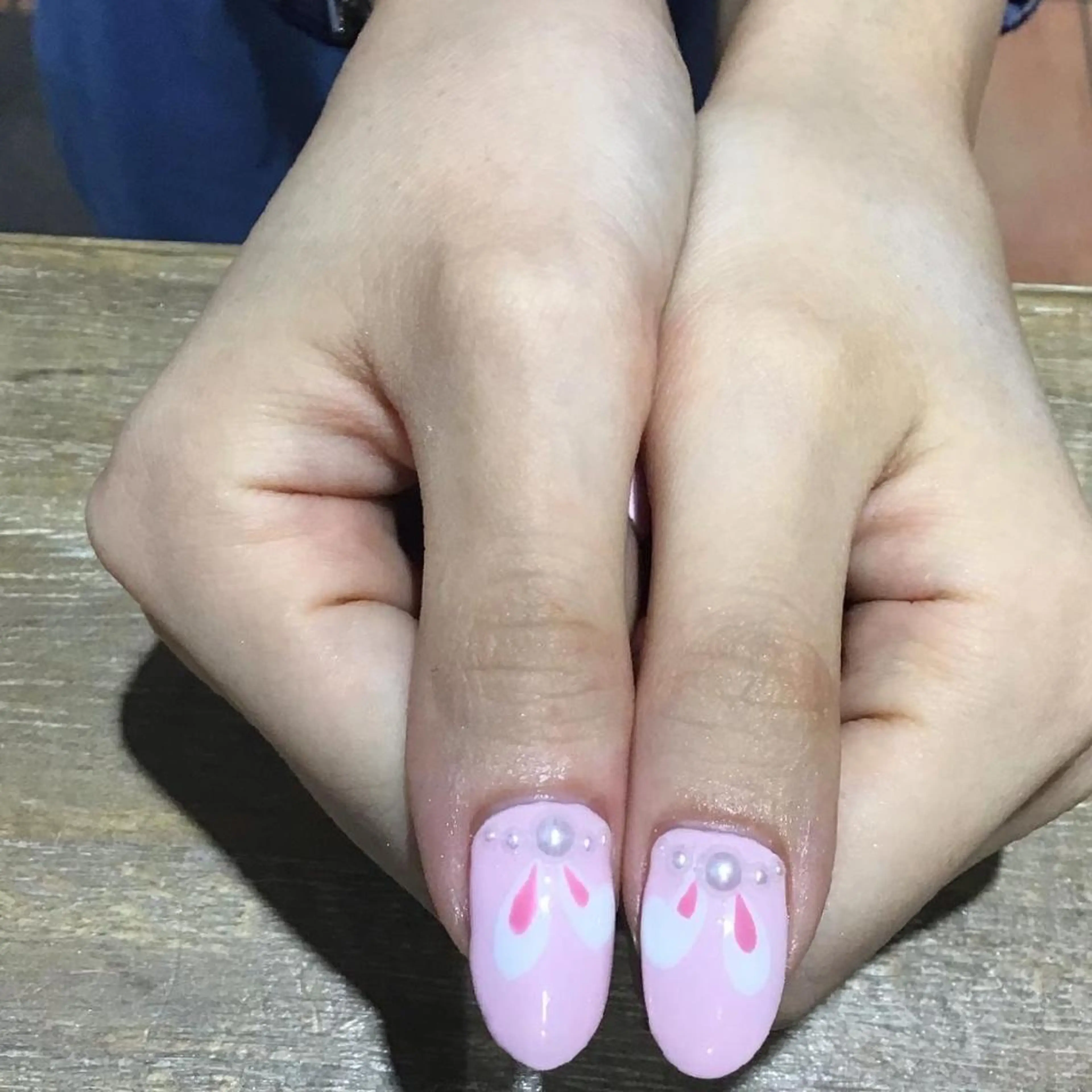 ネイル 持ち込み 八木 香澄のネイルデザイン