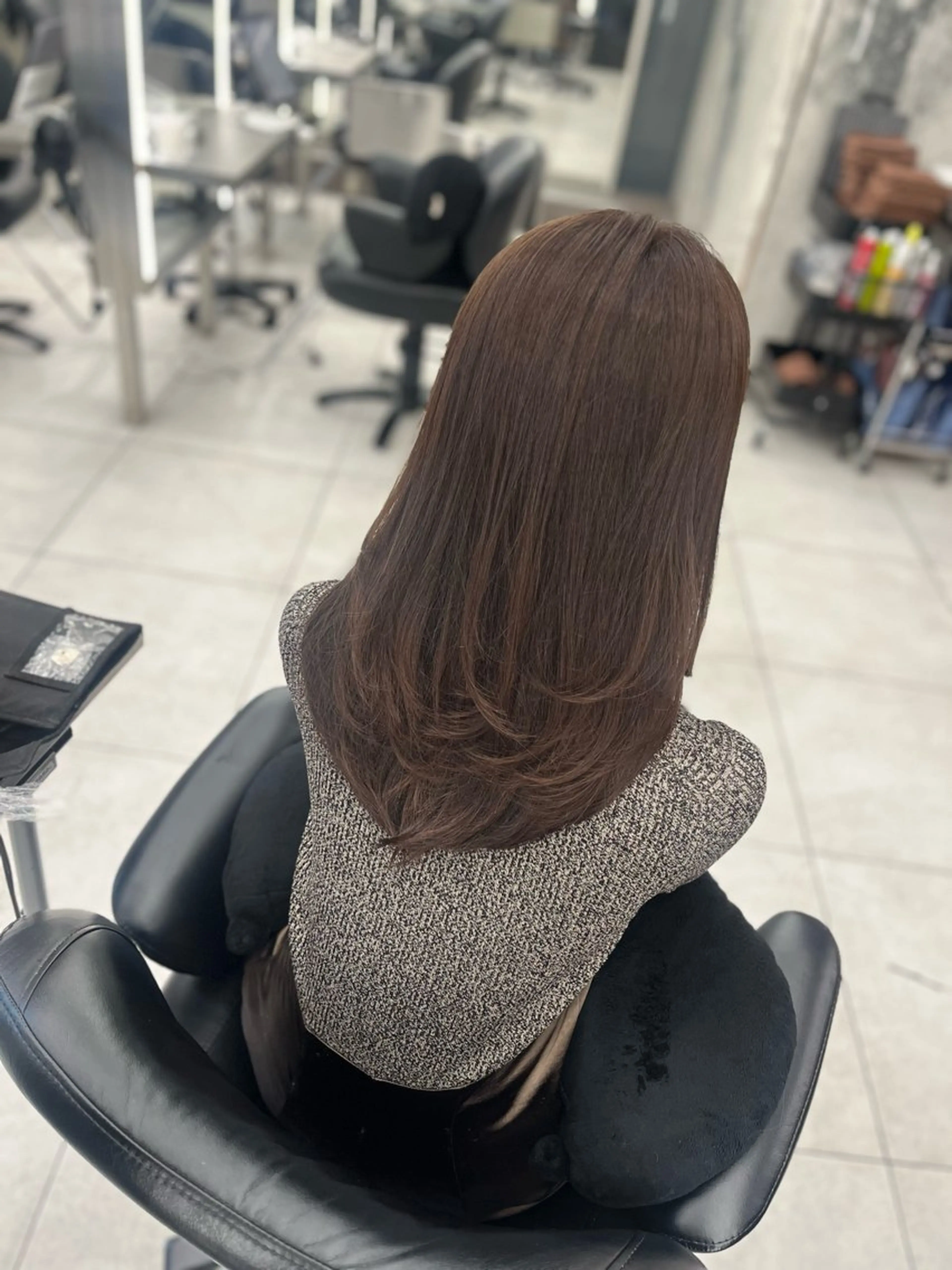 セミロング カット ヘアカラー トリートメント 髪質改善のプロ💟 kanonのヘアスタイル