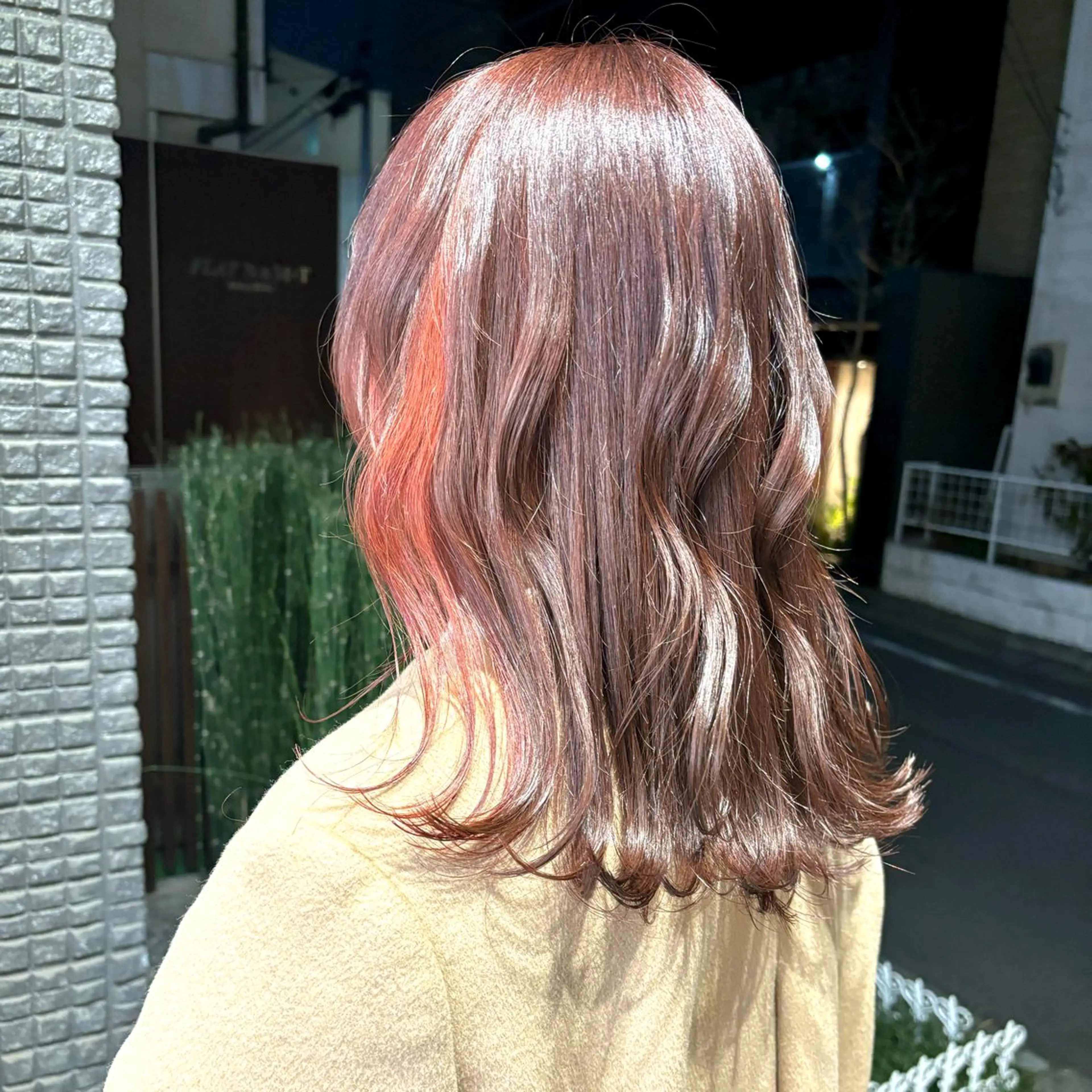 セミロング カラー ヘアアレンジ ブラウンカラー オレンジ オレンジブラウン パーマ/暖色/ボブ イワタテ🇰🇷のヘアスタイル