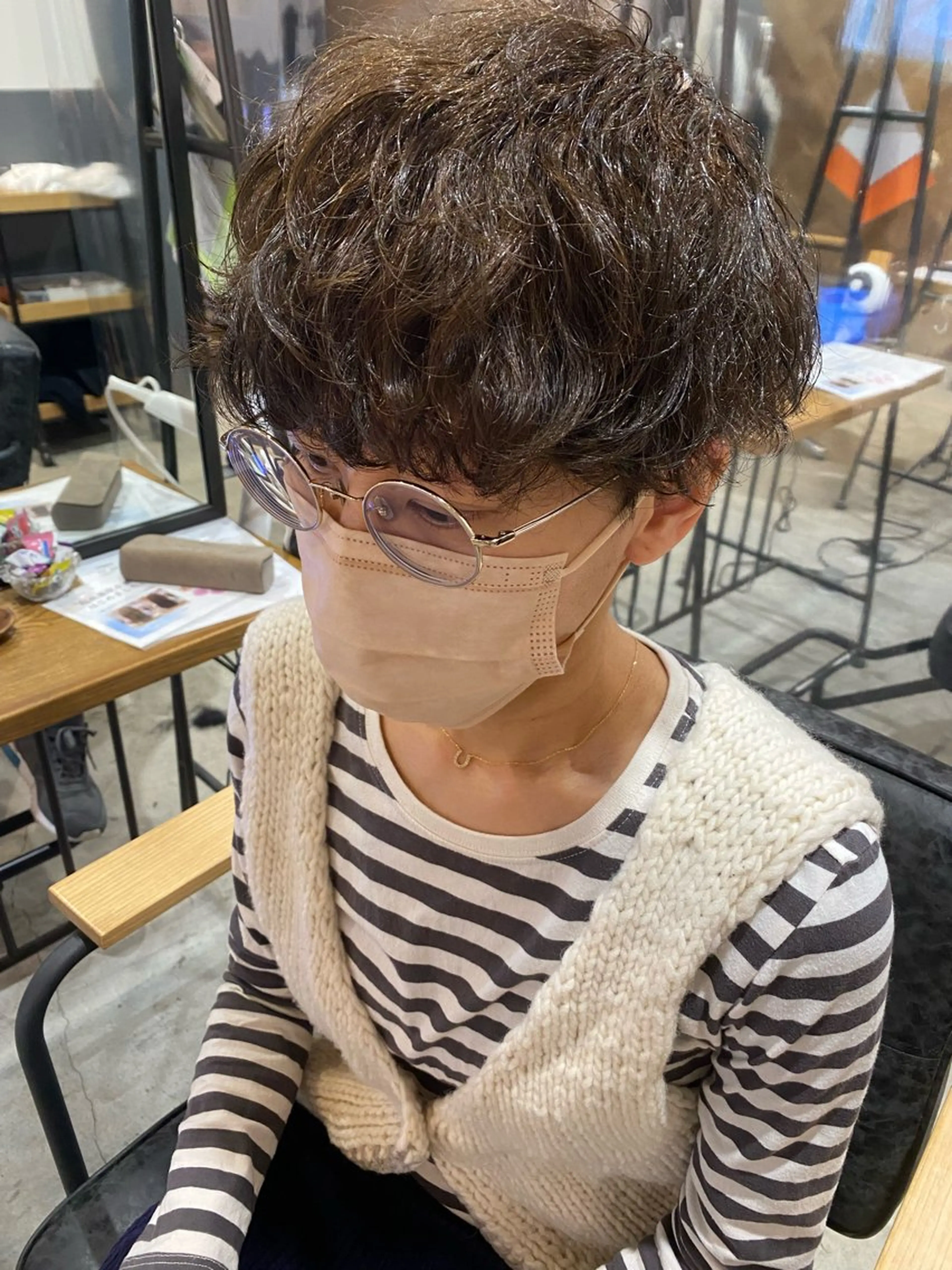 ショート パーマ 🩷🍭中津・梅田 エリア🍬💜のヘアスタイル