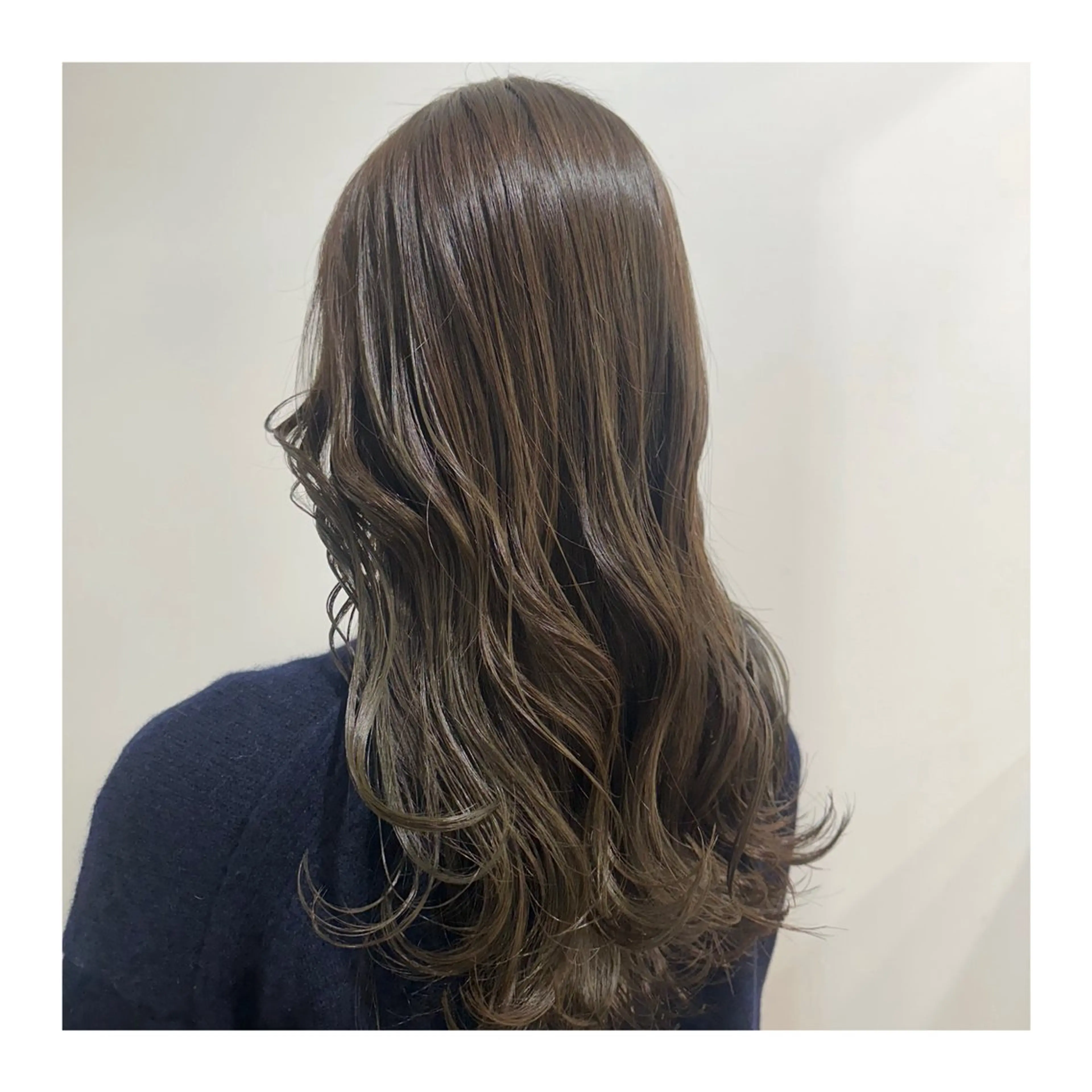 ロング カラー カット ヘアカラー トリートメント あべ ゆうかのヘアスタイル