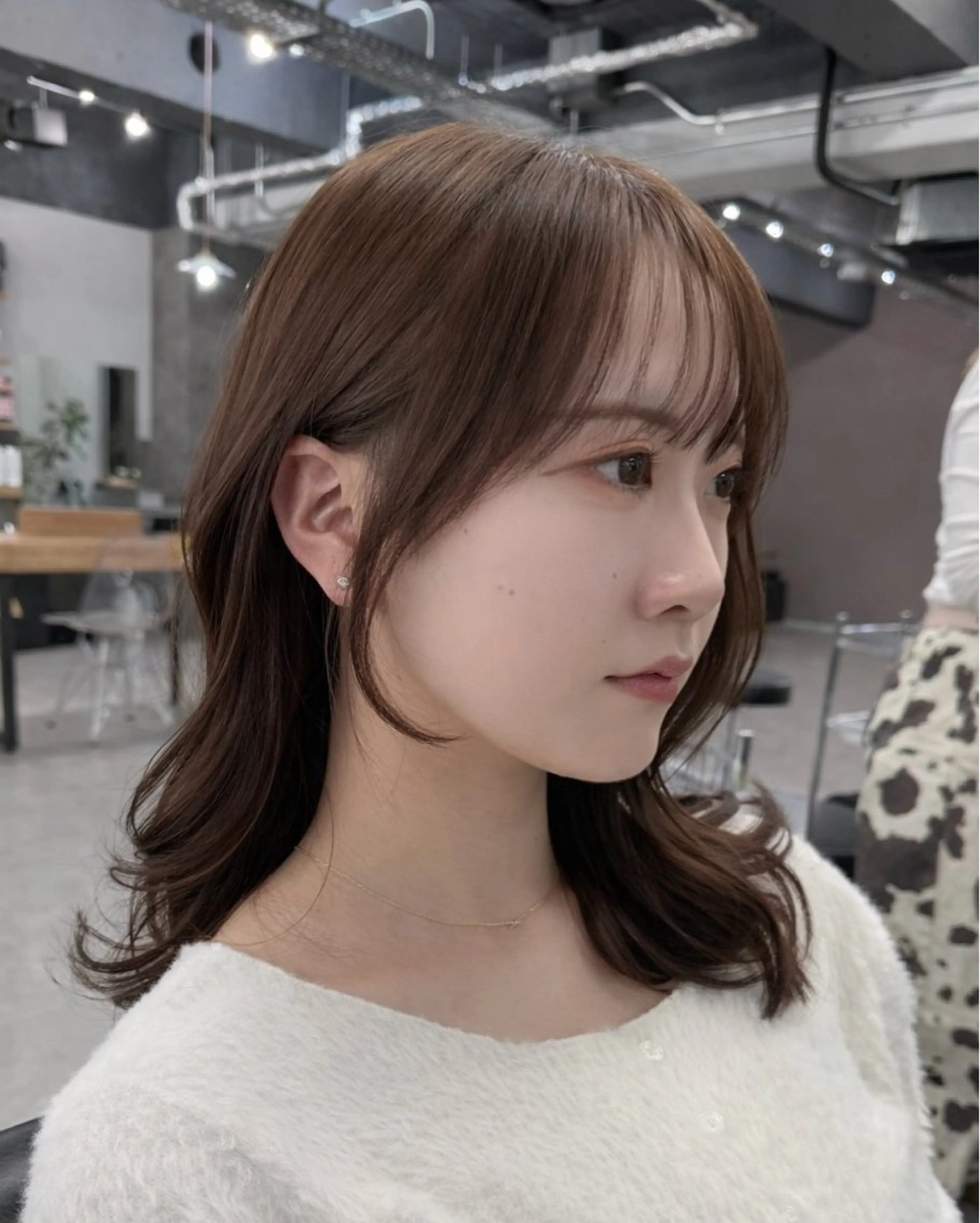 ＜カット+ブリーチなしダブルカラー✨️＞春に向けて透明感爆出しカラー🌸の写真