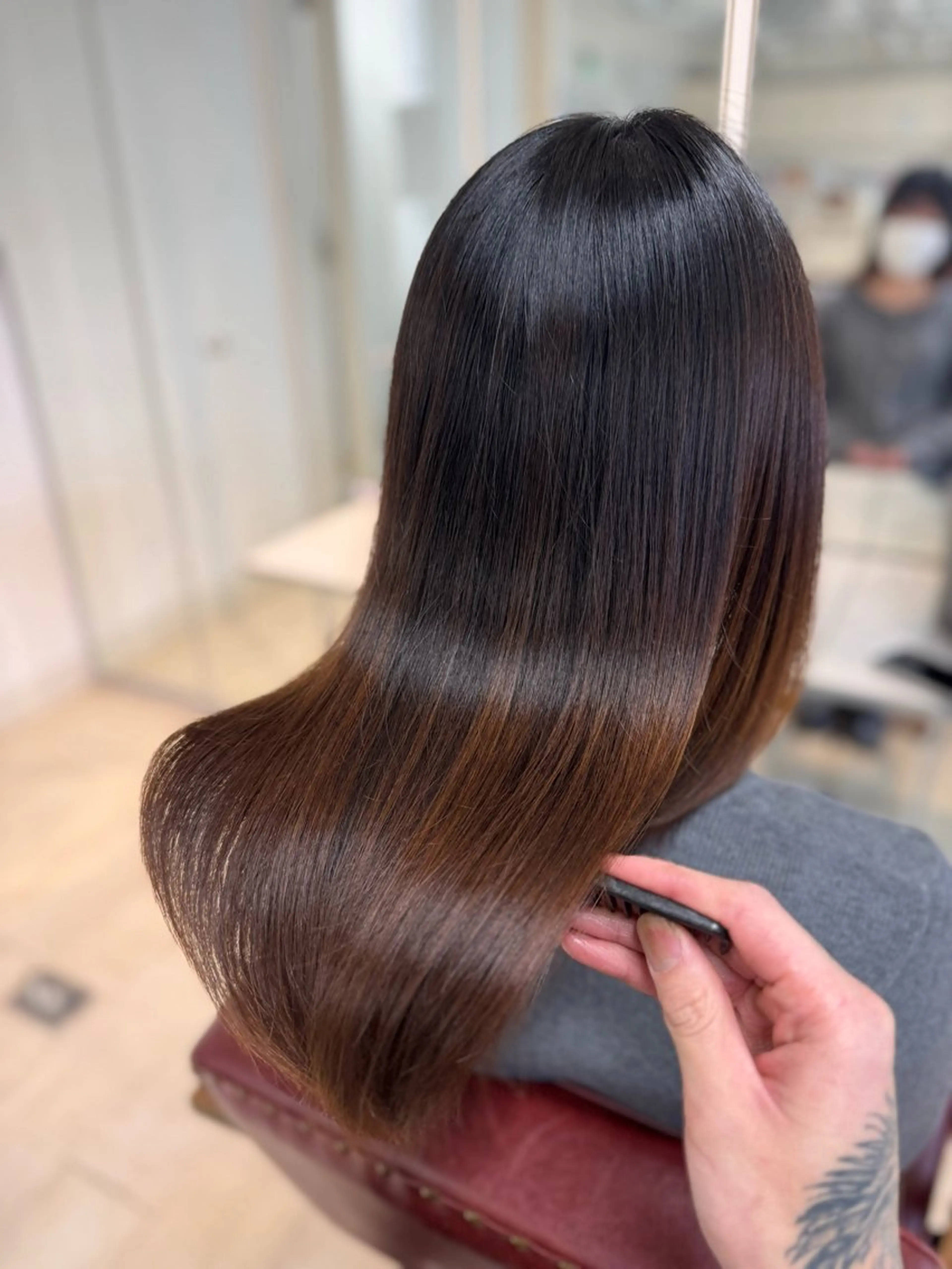 セミロング 艶髪、美髪 カラー🕊️SOMAのヘアスタイル