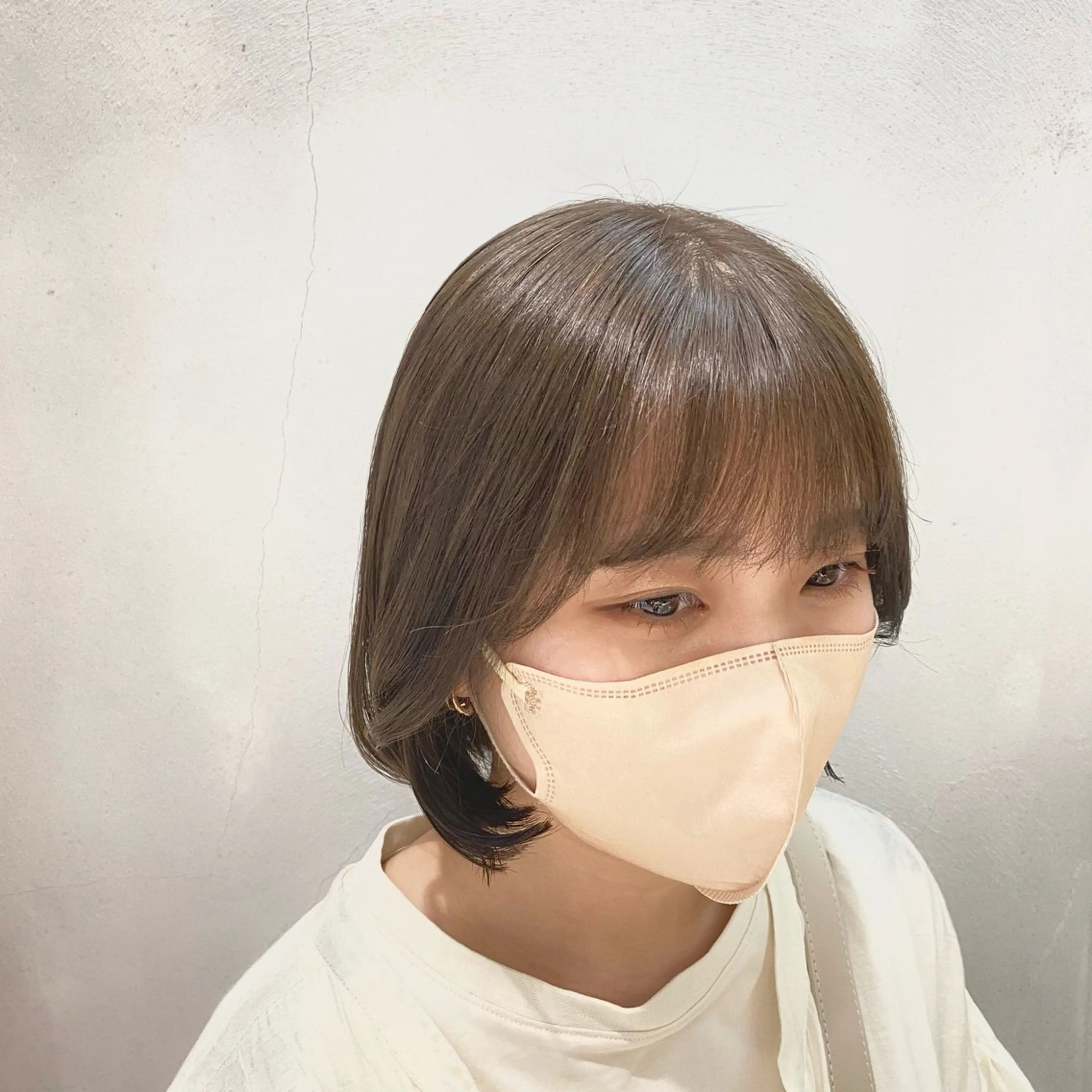 カラー 梅本 夢香のヘアスタイル