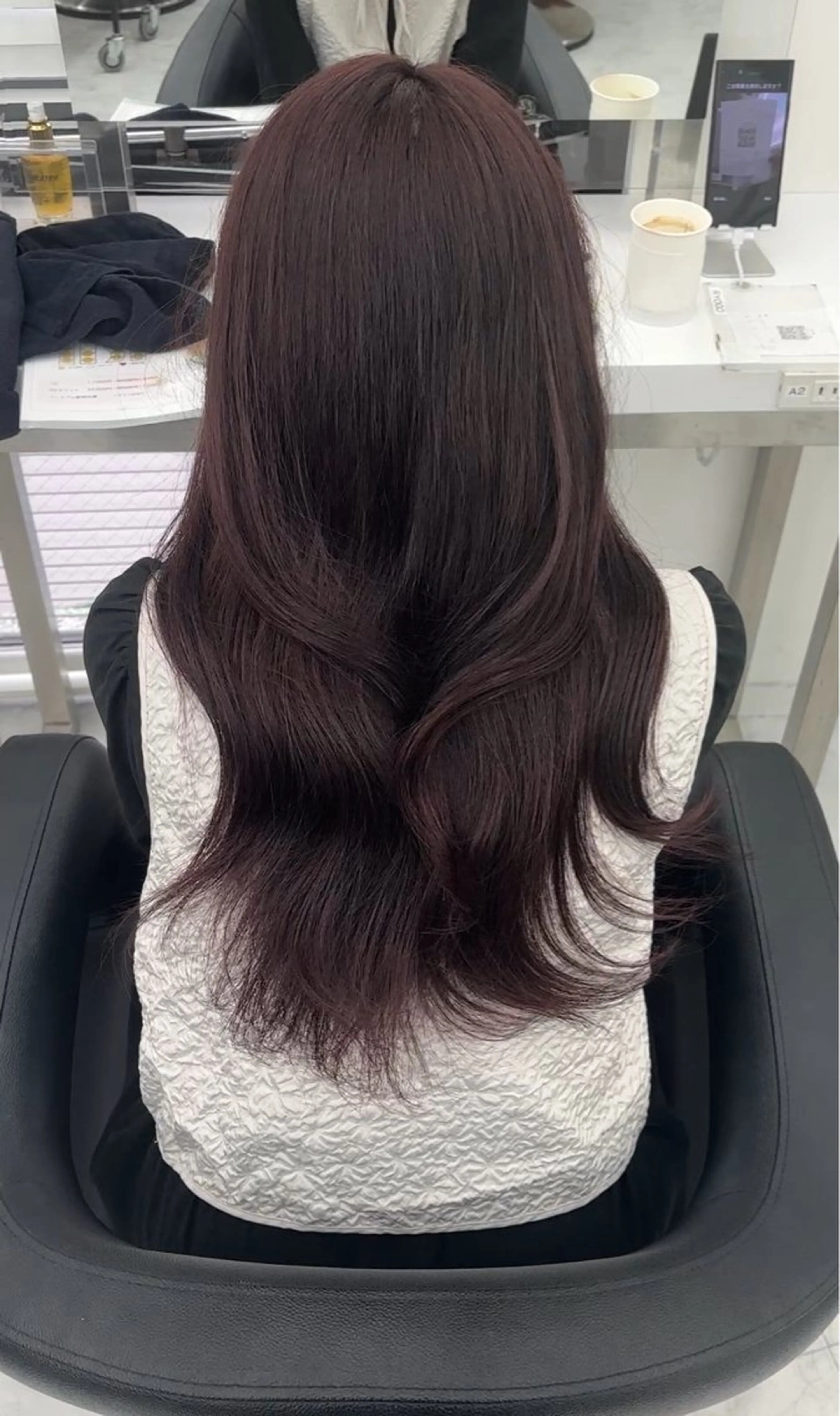 ロング カット ヘアカラー トリートメント 韓国ヘア/ブリーチ無 しWカラー/オリーブのヘアスタイル