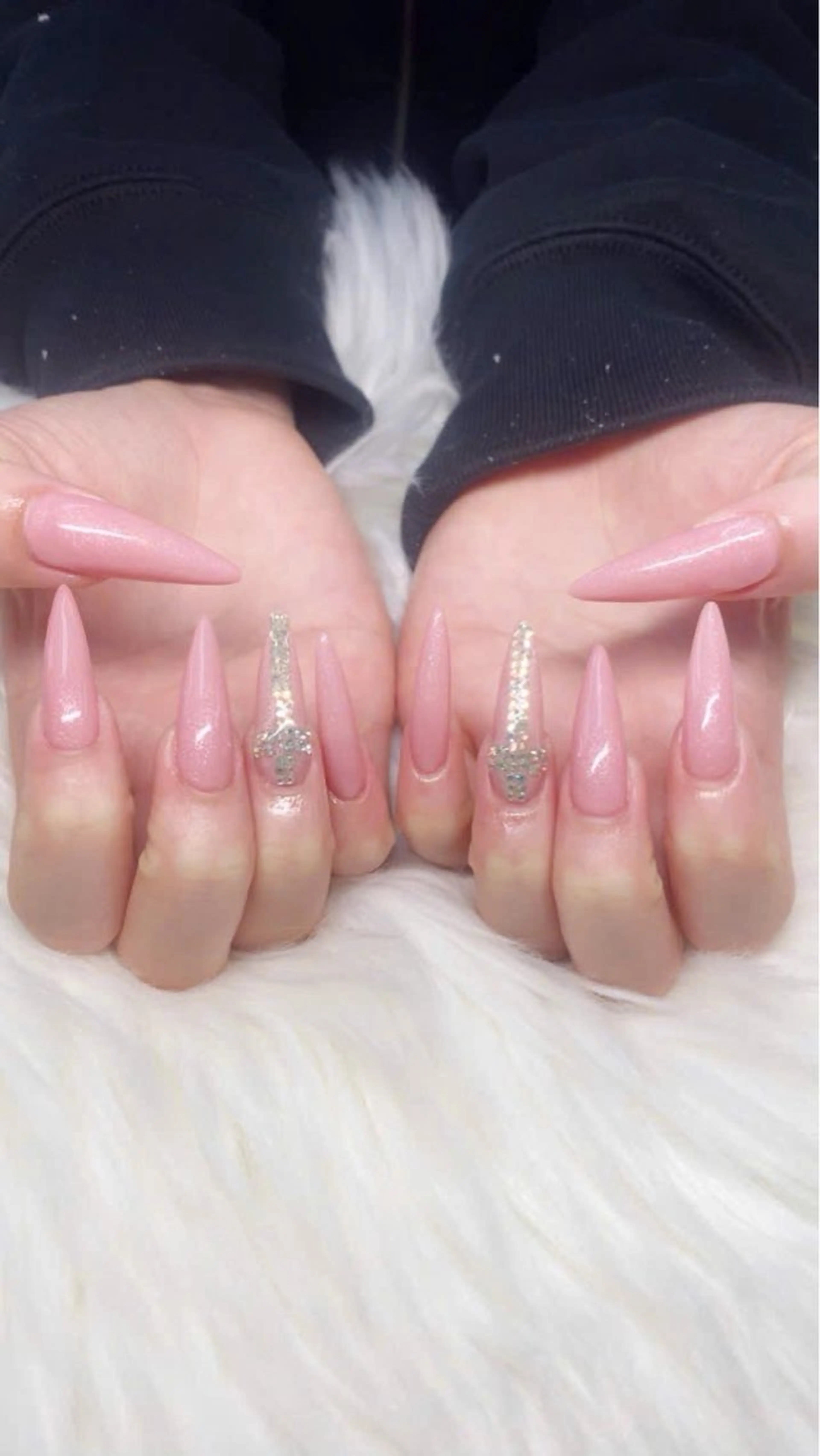 ショート クリスマス ハンドネイル ハンドケア Hara Nail 【パラジェル使用】のネイルデザイン