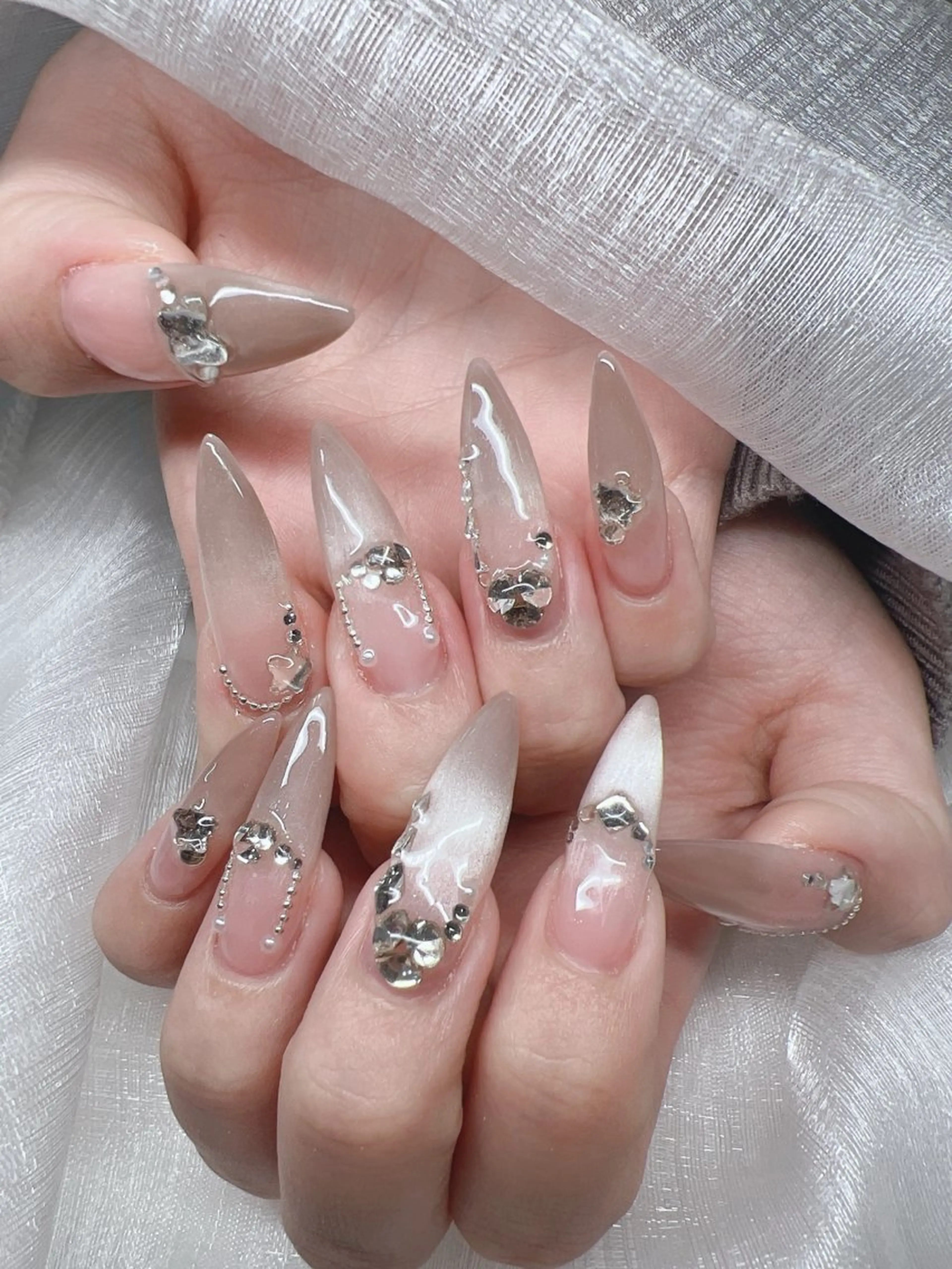ネイル ハンドネイル Lee Nails チップ長さだし専門店のネイルデザイン
