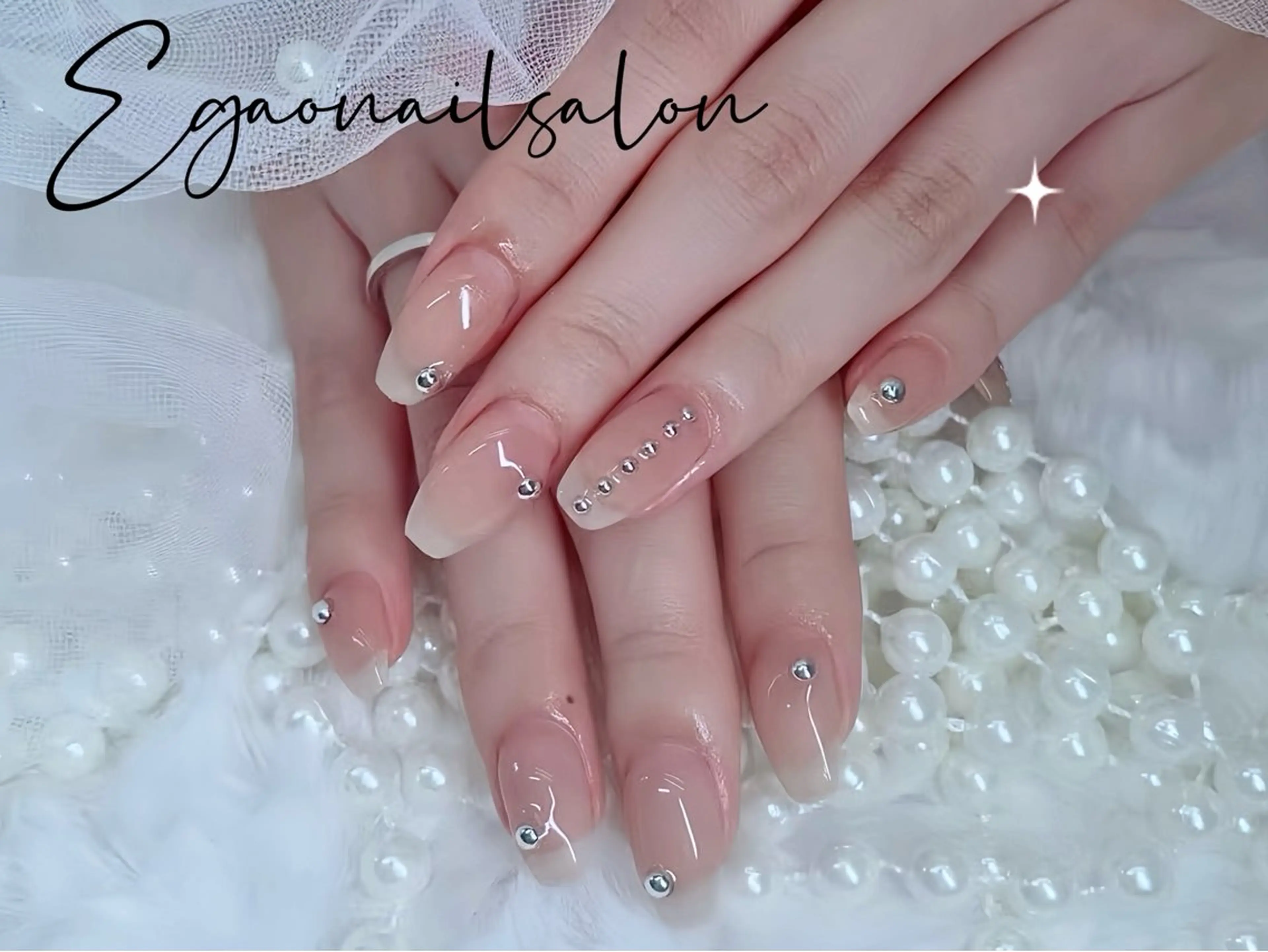 ネイル キラキラネイル オフィスネイル シンプルネイル ストーンネイル ハンドネイル Egao Nail錦糸町店のネイルデザイン