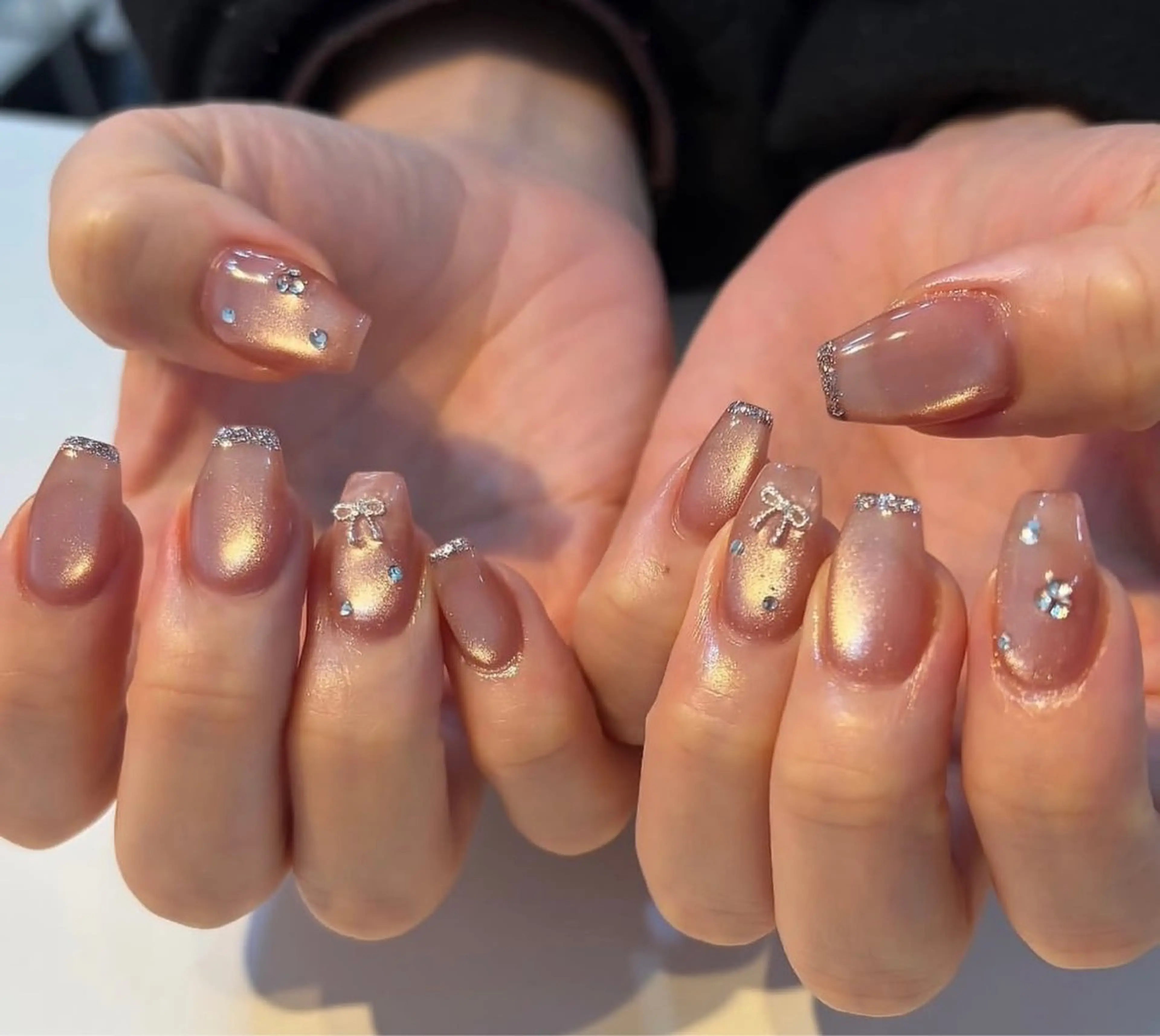 ネイル ハンドネイル NiJi Nailsのネイルデザイン