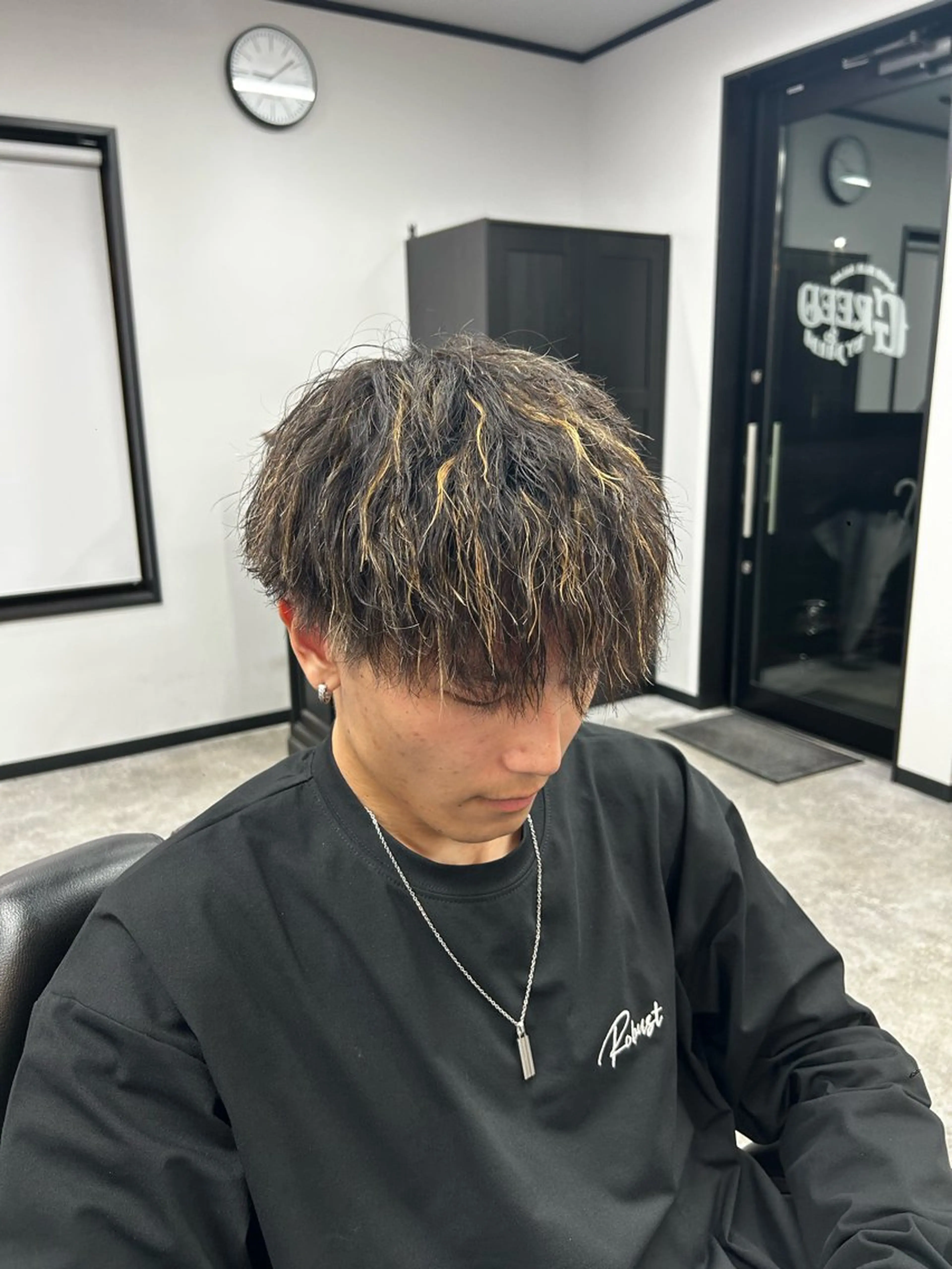 カラー パーマ メンズ メンズハイライト ハイライトカラー カット ヘアカラー パーマ メンズカット/ メンズパーマ/佐藤のヘアスタイル
