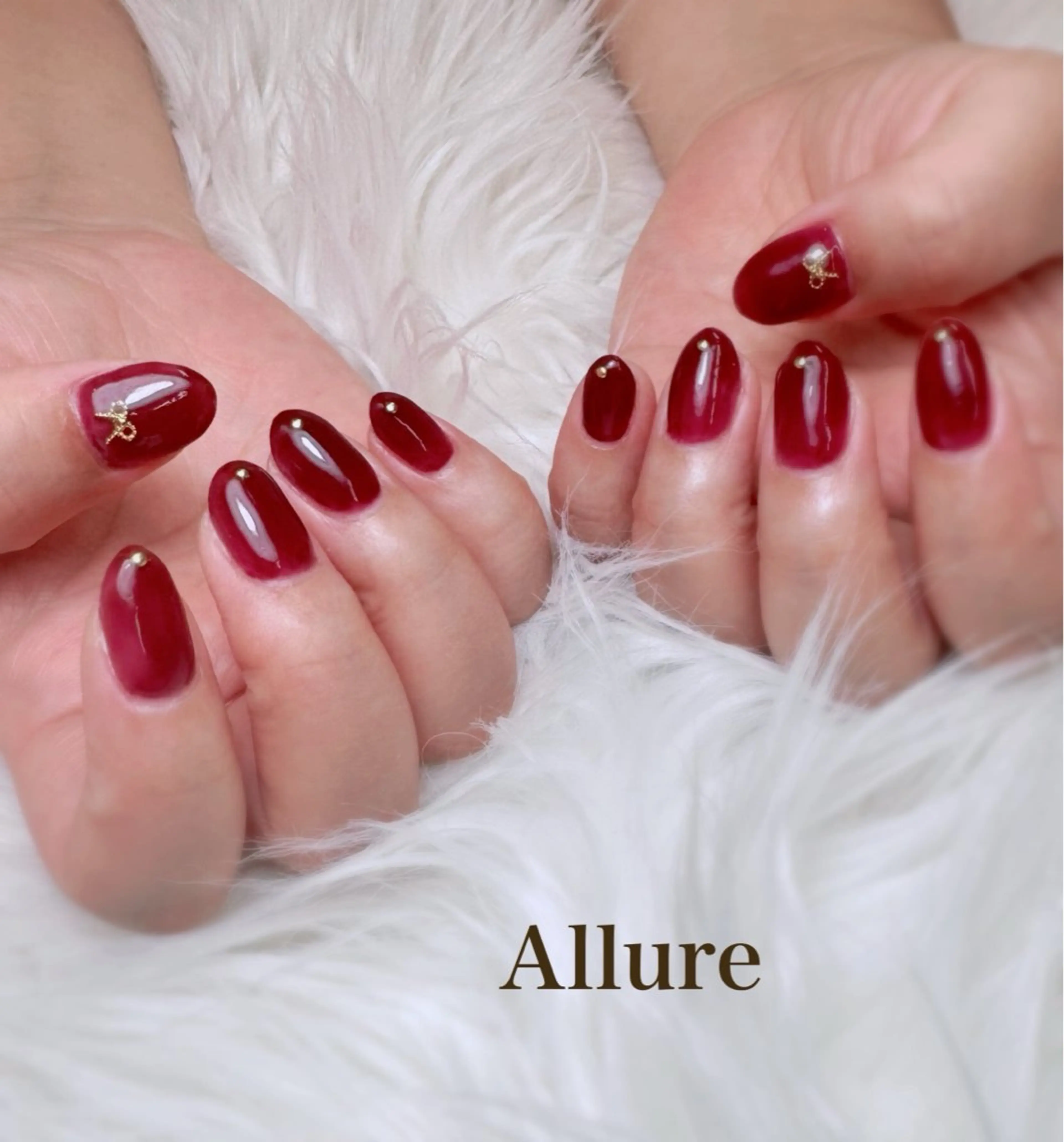 ネイル 赤色 Allure Yuuのネイルデザイン
