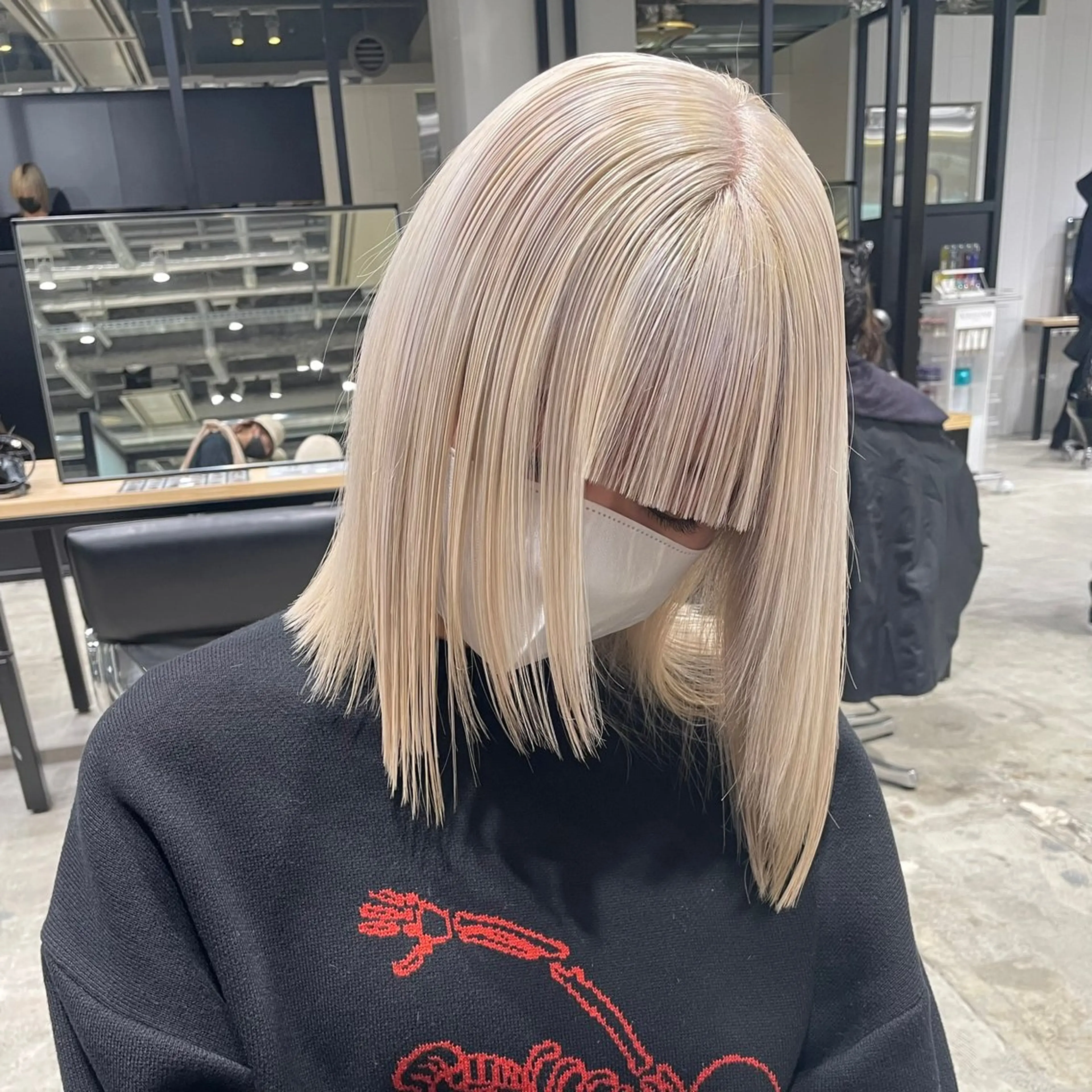 ショート カラー 透明感🎀艶髪 💞まいか🎶のヘアスタイル